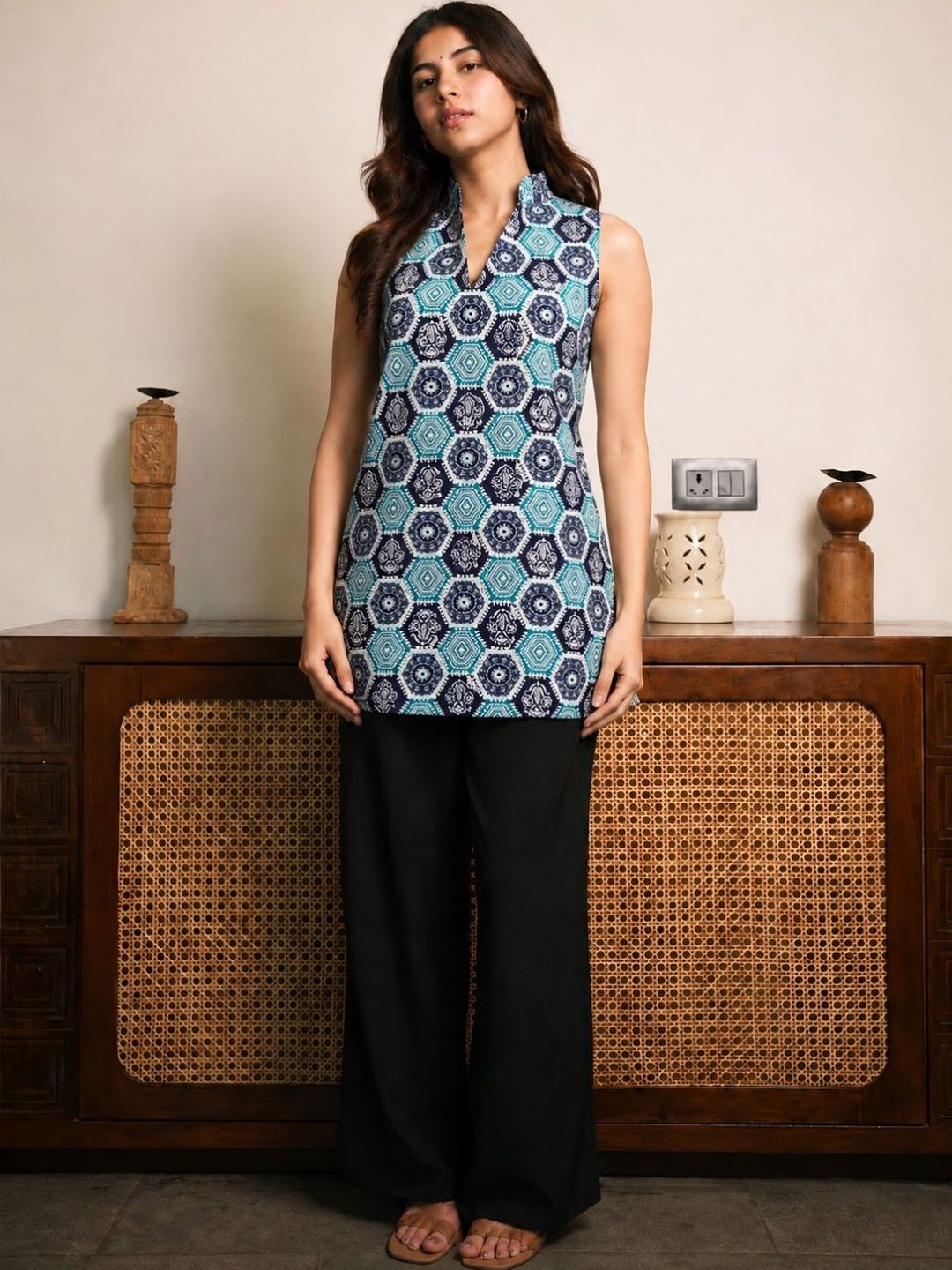 TWINS LADY Geometric Printed Kurti
