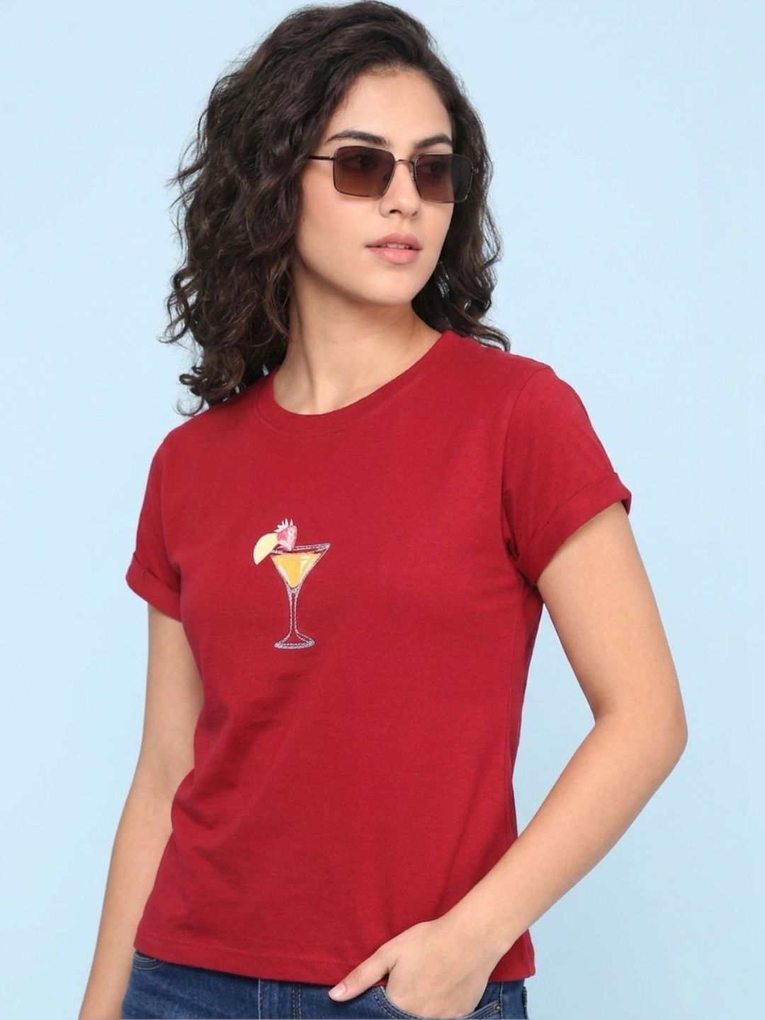 LIMEROAD Women Printed Roll-Up Sleeves T-shirt