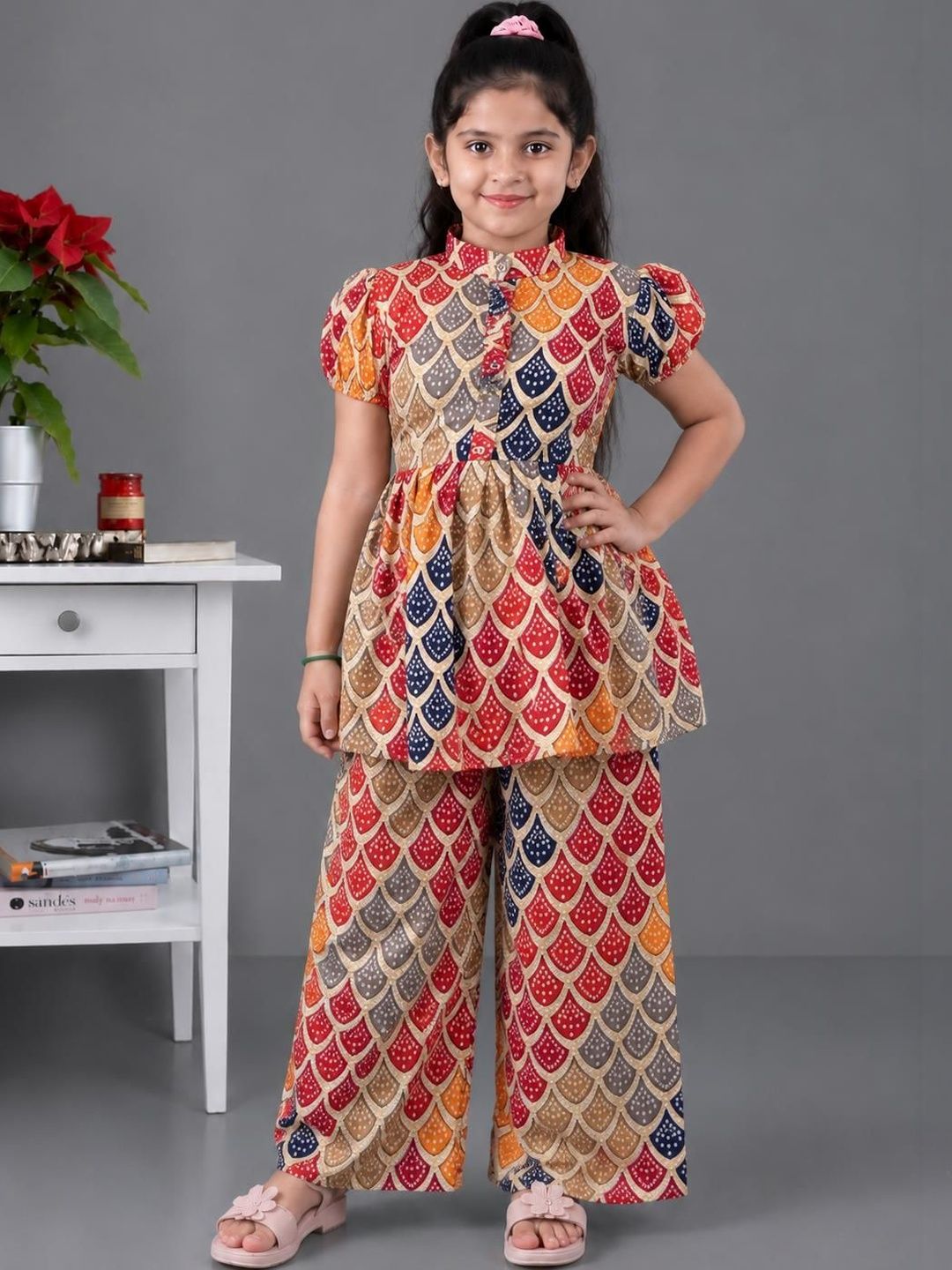 kachhot Girls Printed Top with Palazzos