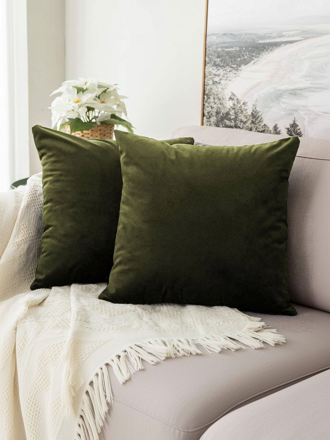 Khooti Green Set of 2 Velvet Square Cushion Covers