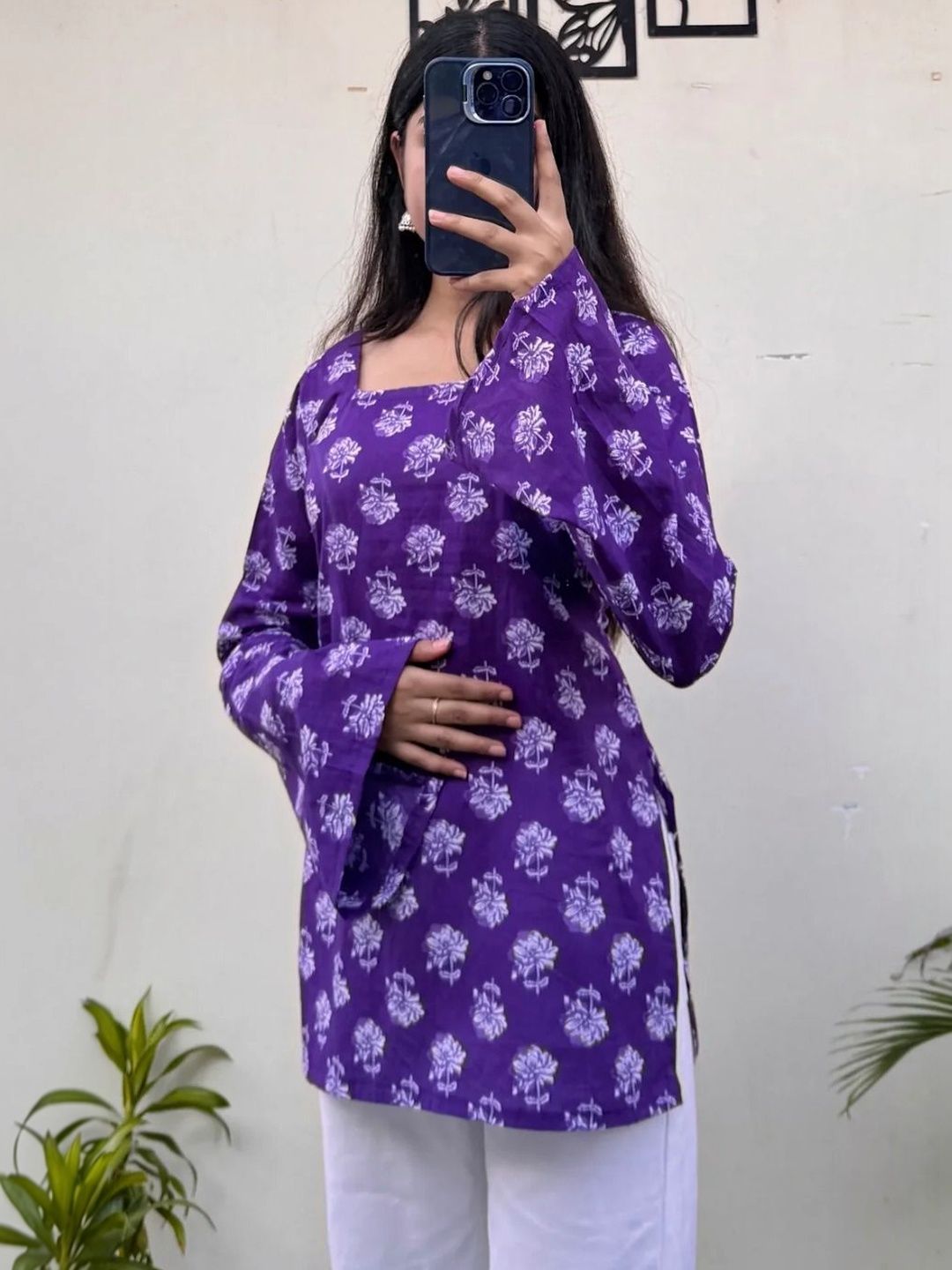 NEW4U Women Floral Printed Flared Sleeves Kurta