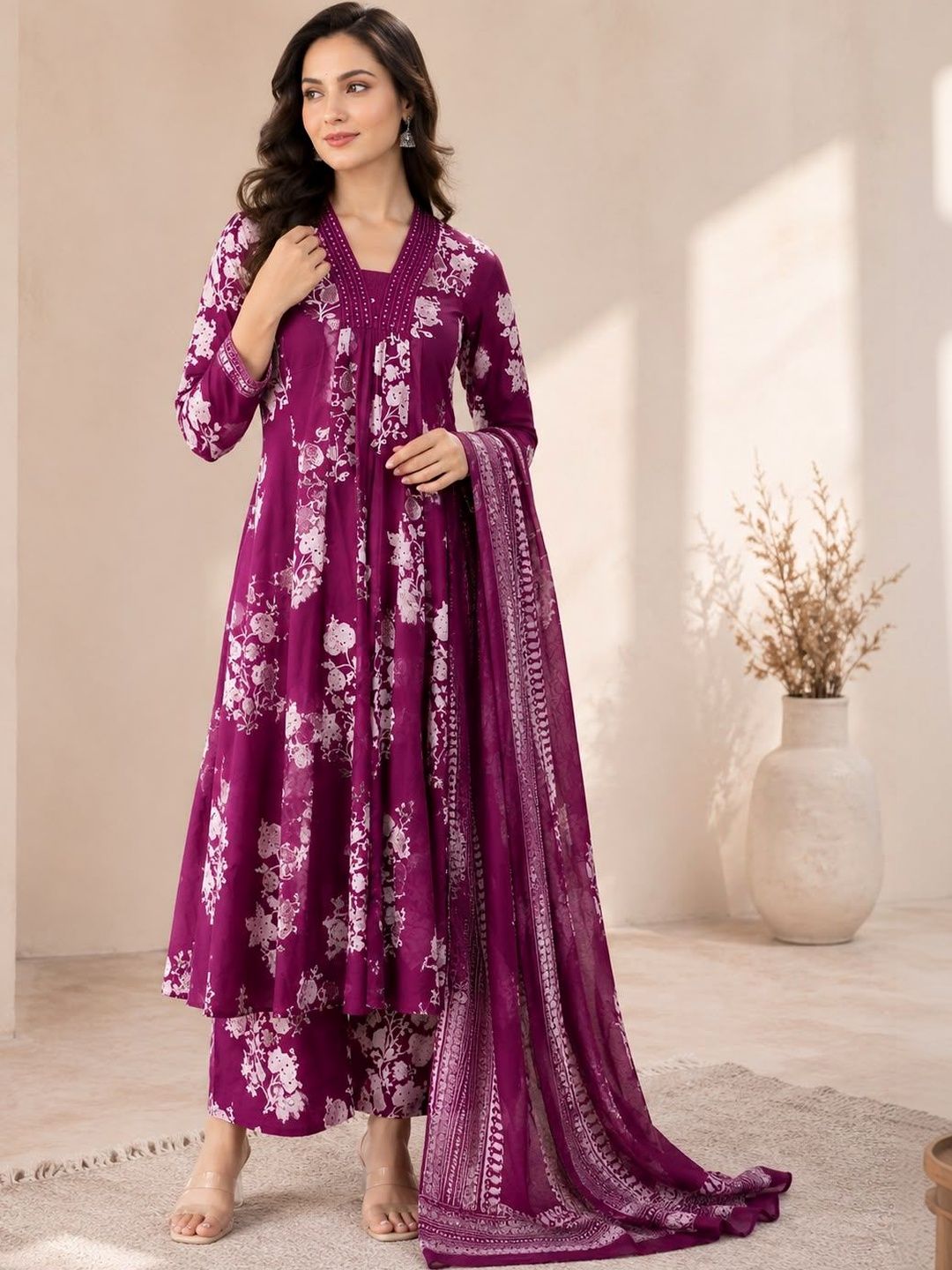 Anaya and Shanaya garments Women Floral Printed Regular Kurta with Trousers & With Dupatta