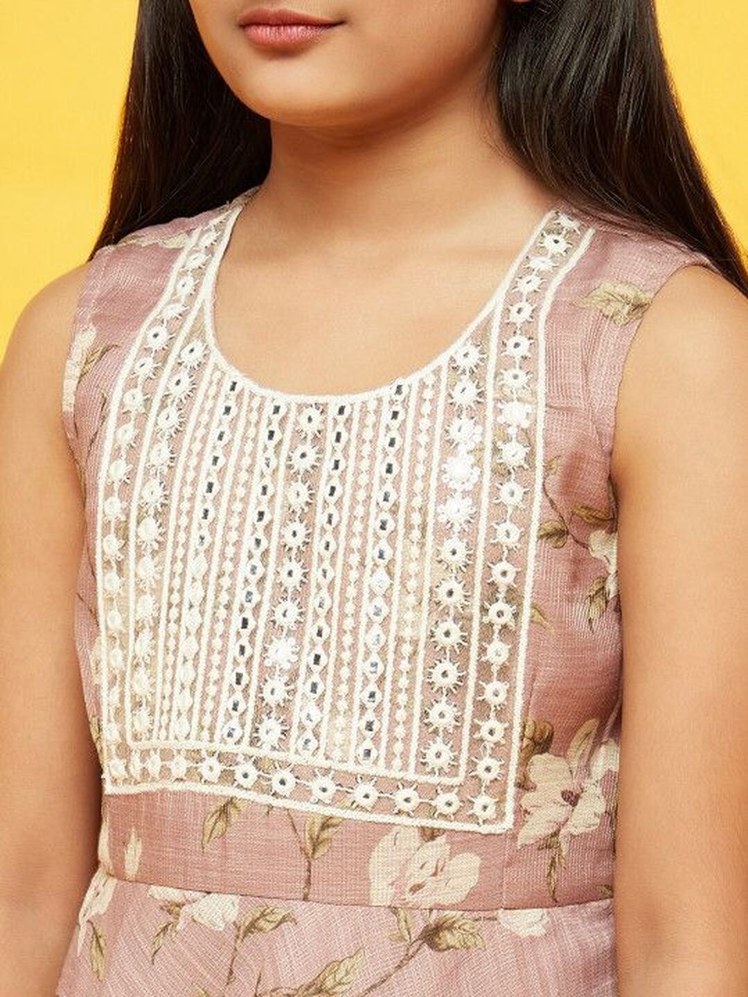 Girls Floral Print Dress With Embroidered Yoke 4