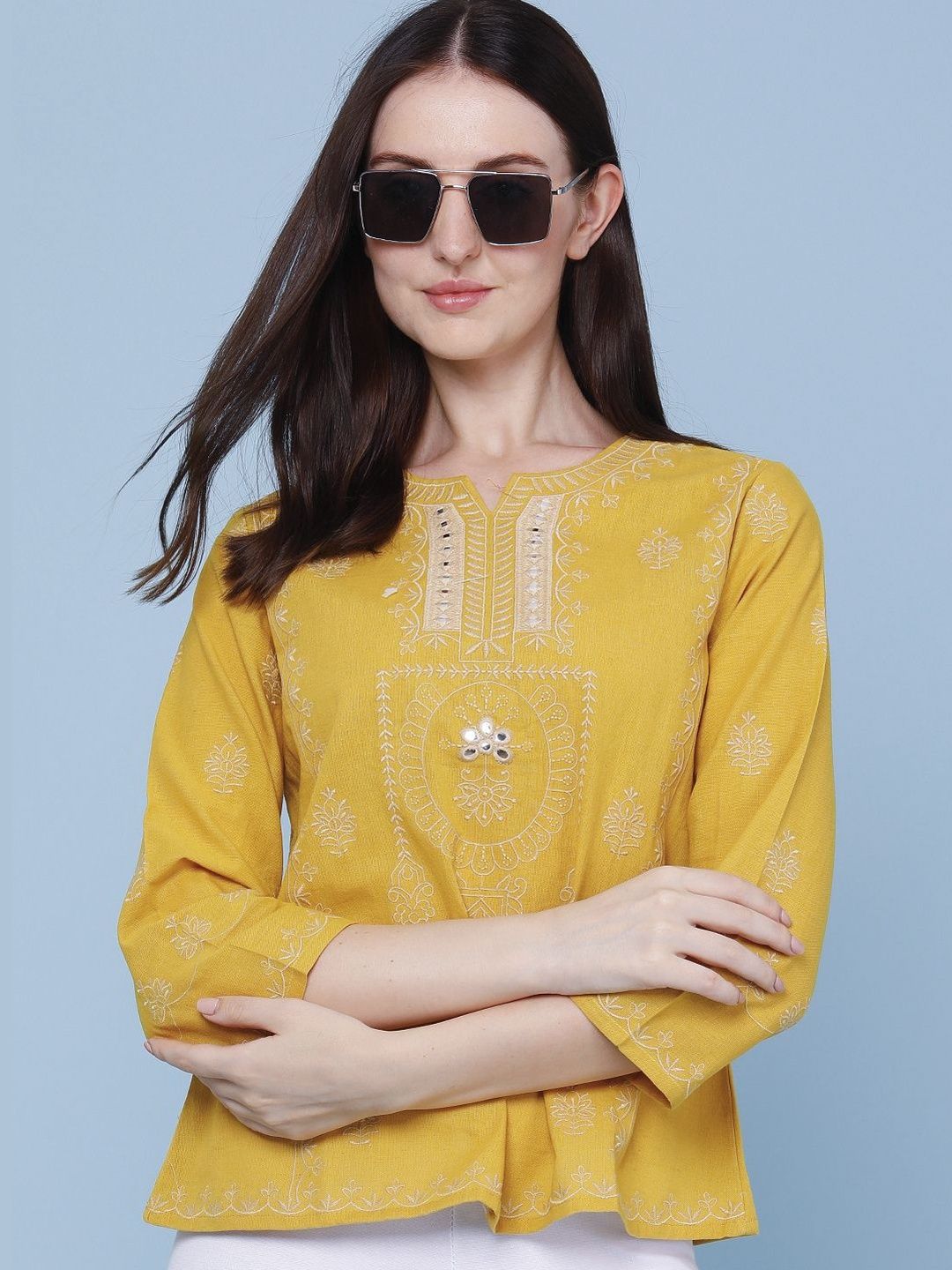 LIMEROAD Ethnic Motifs Embroidered Mirror Work Mirror Work Kurti