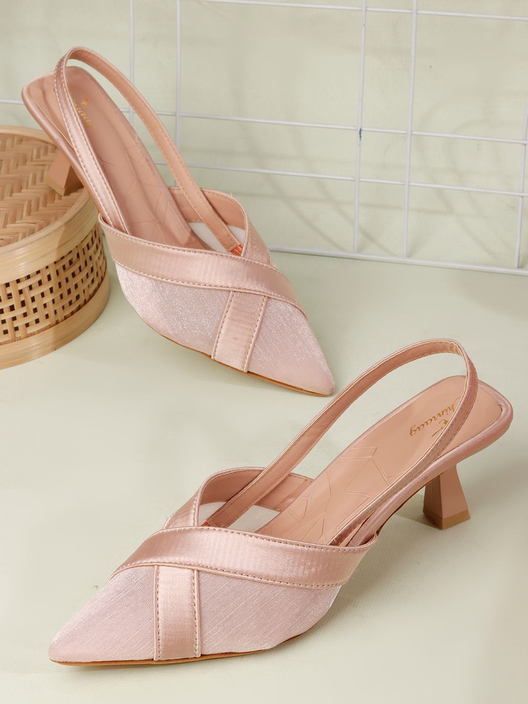 CHINRAAG Textured Slim Heeled Pumps