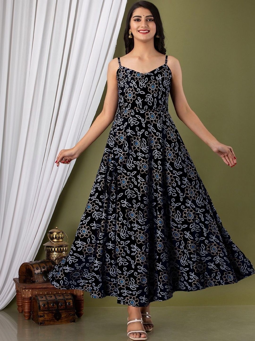 OBLEK Ethnic Motifs Print A-Line Maxi Dress
