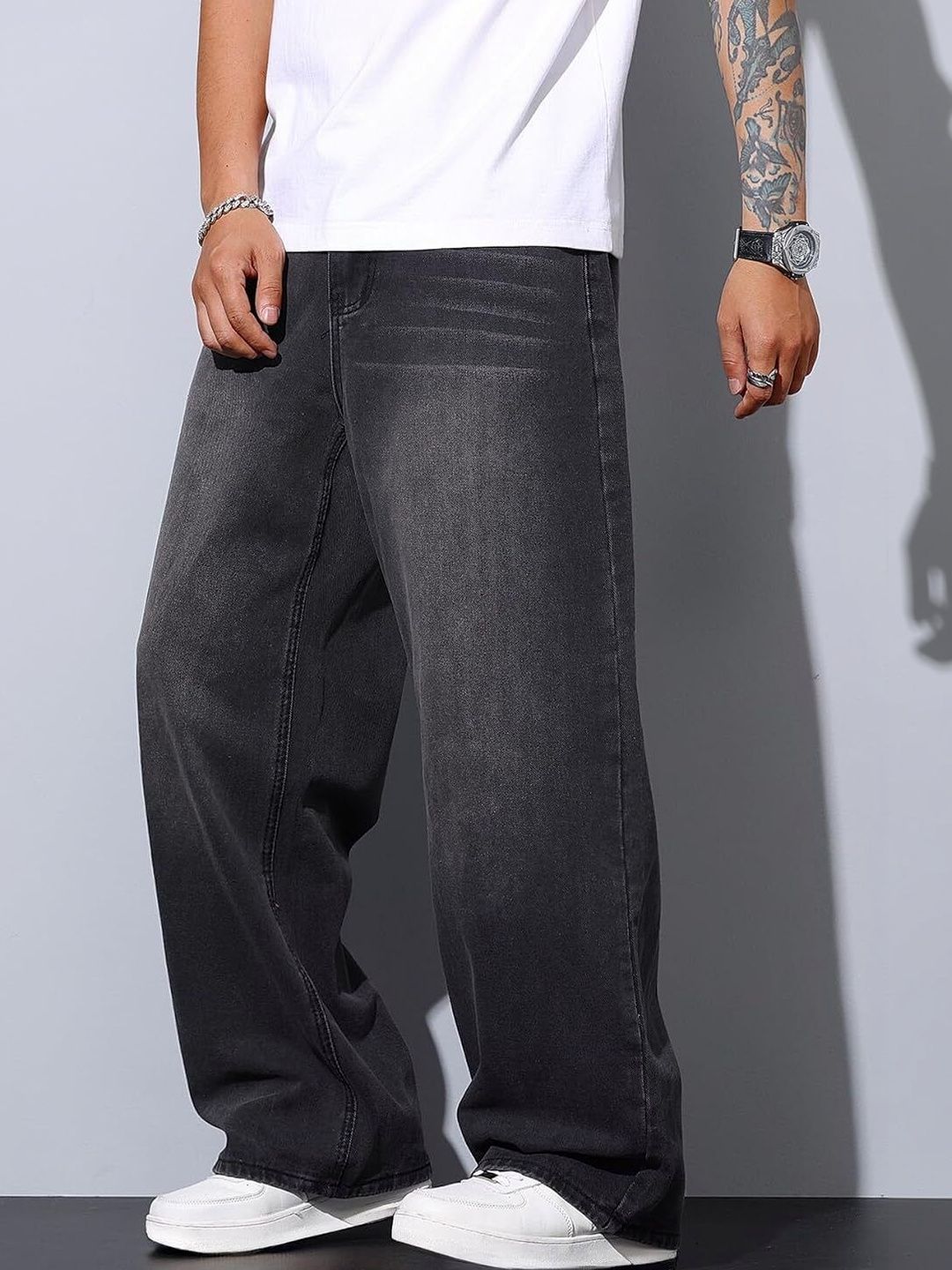 StyleCast Men Comfort Mid-Rise Light Fade Jeans