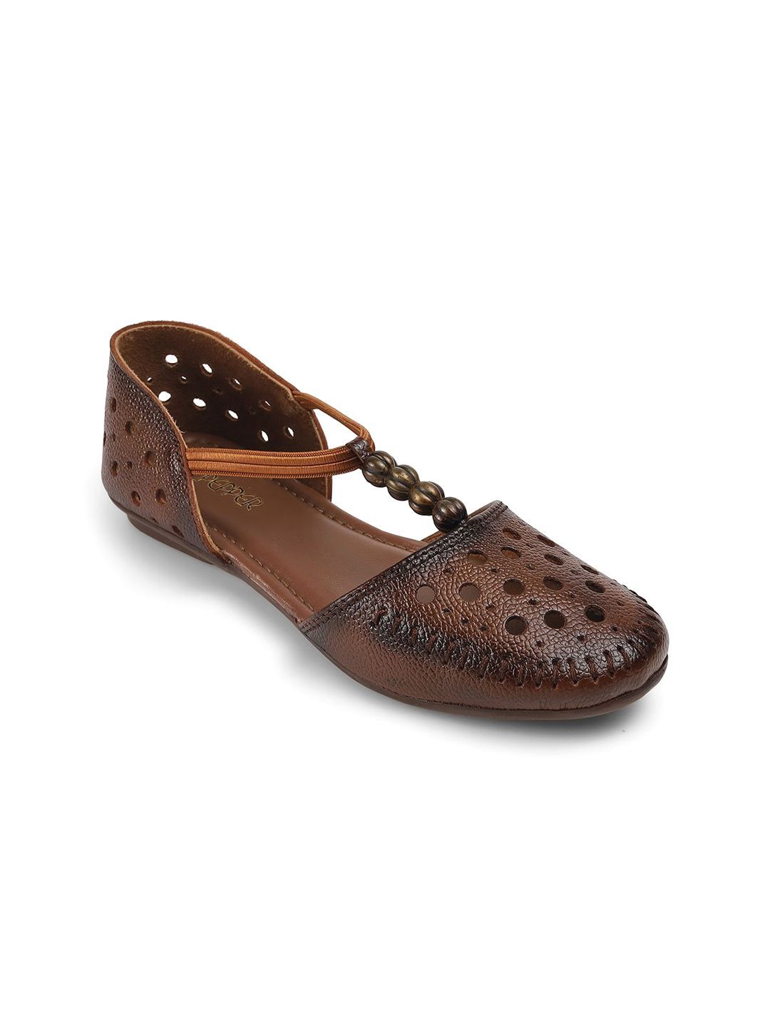 PEPPER Women Leather Textured Round Toe Mojaris With Laser Cuts