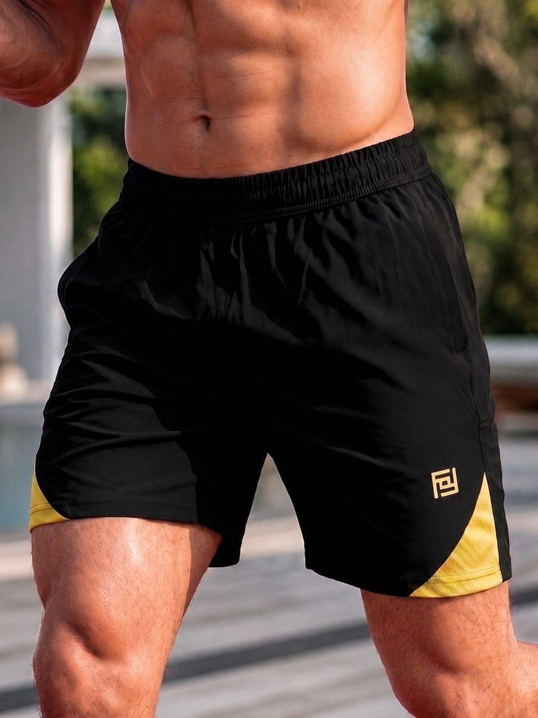 Uttam Men Colourblocked Training or Gym with Technology Shorts