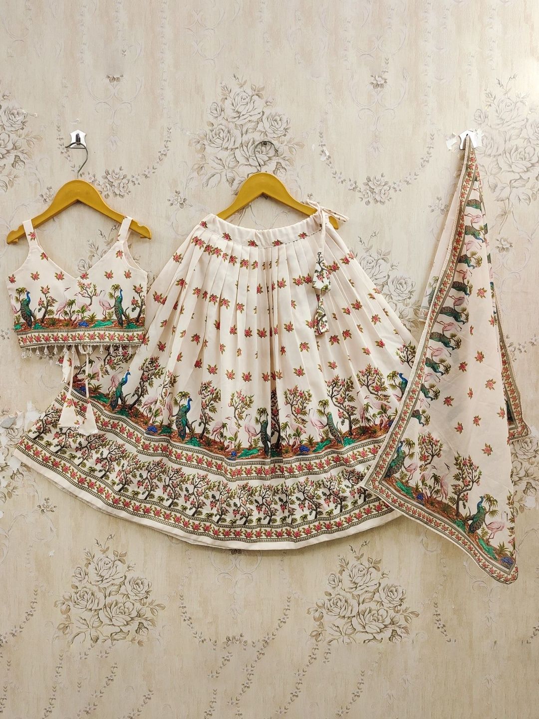 Girls Printed Ready to Wear Lehenga & Blouse With Dupatta 5