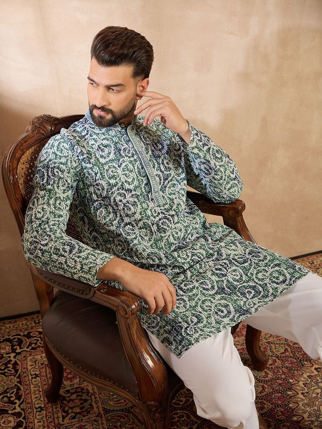 House of Pataudi Embroidered Mandarin Collar Kurta & Trousers Kurta Sets