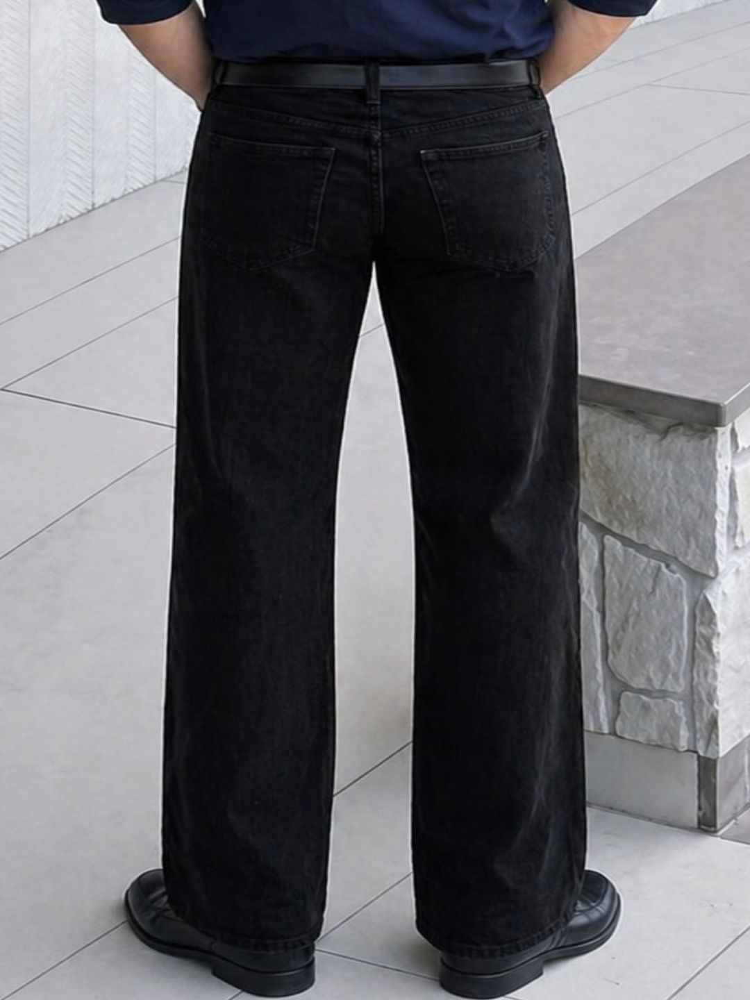 LEVORCE Men Relaxed Fit Mid-Rise Stretchable Jeans