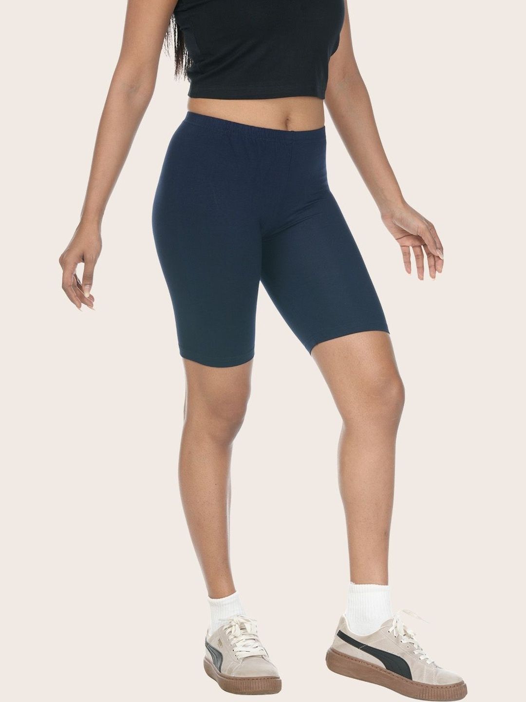 Women Skinny Fit Shorts 3