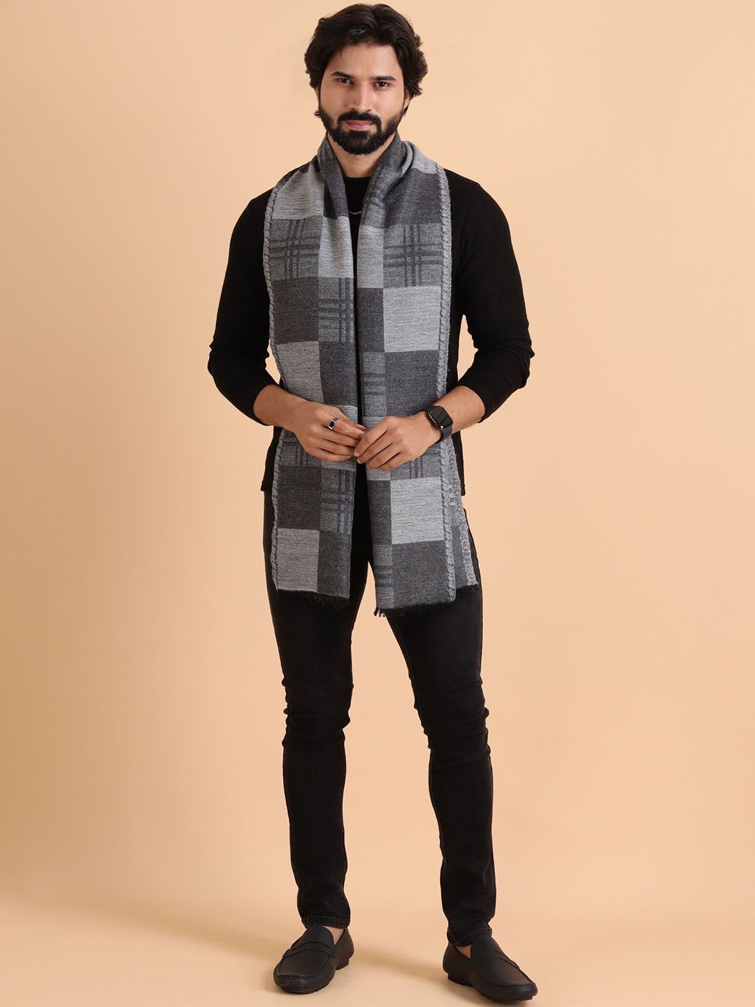Tweedle Men Patterned Reversible Woolen Muffler