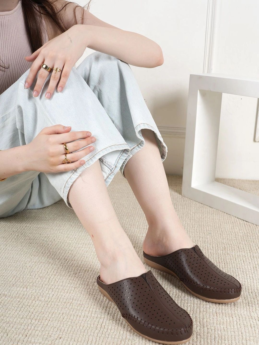 Mast & Harbour Women Textured Mules Flats