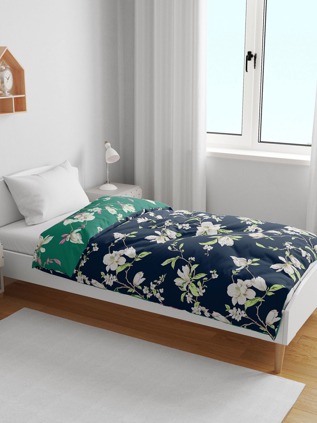 Divine Casa Green & Navy Blue Floral Microfiber AC Room 120 GSM Single Kids Dohar Blanket
