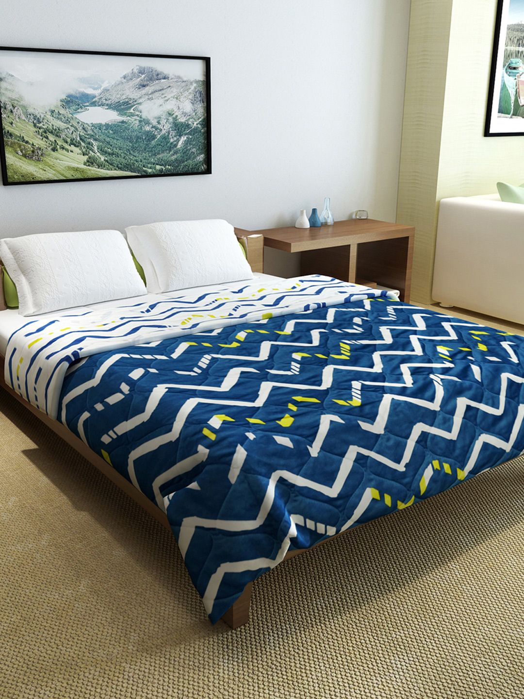 Navy Blue & White Abstract Microfiber Mild Winter 150 GSM Reversible Double Bed Comforter