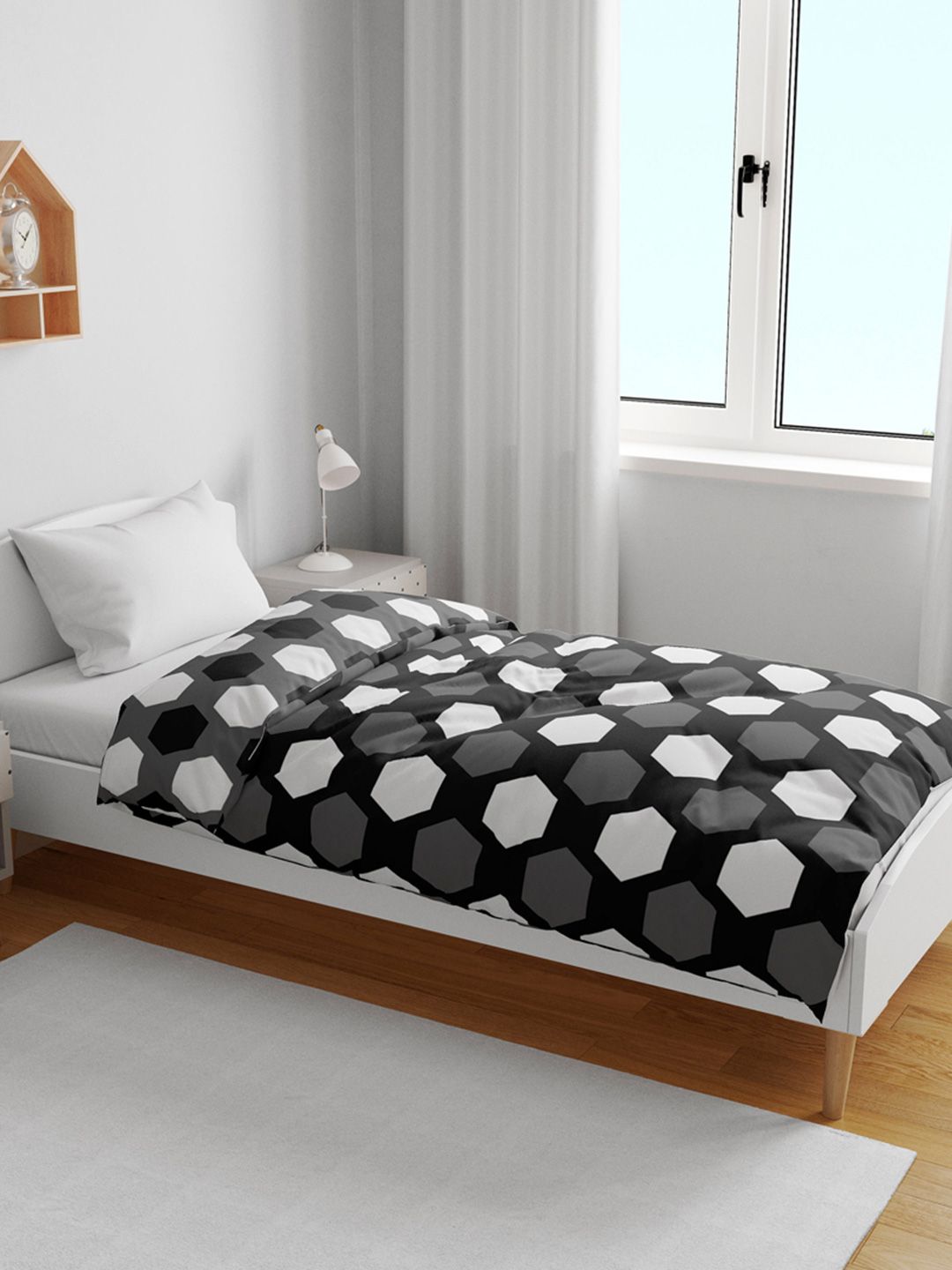Divine Casa Silver Grey Geometric Microfiber AC Room 120 GSM Single Kids Dohar Blanket