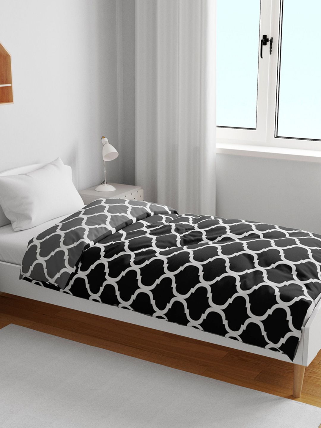 Divine Casa Black Bean Geometric Microfiber AC Room 120 GSM Single Kids Dohar Blanket
