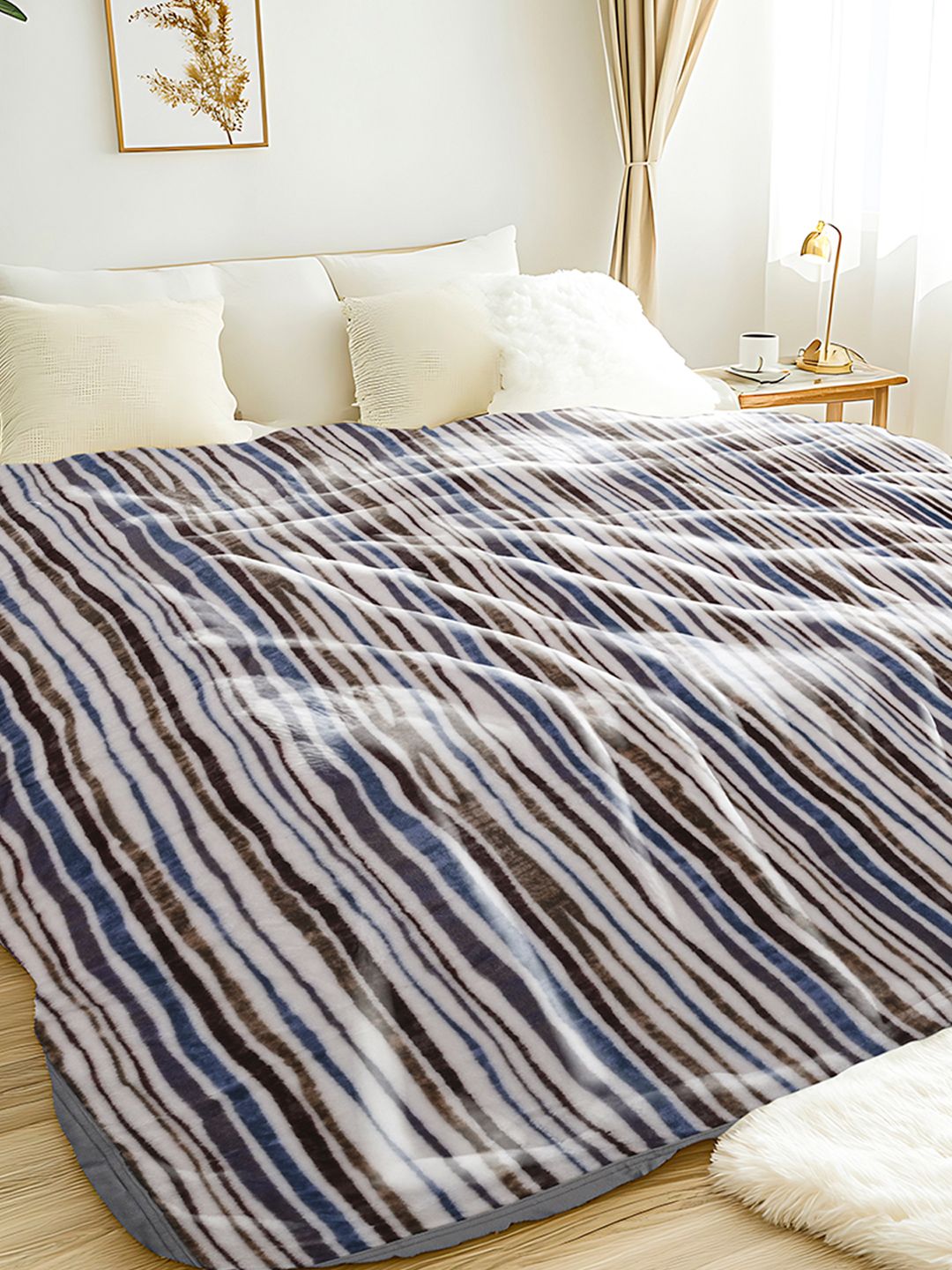 MAXNAP 350 GSM Double Bed Blanket