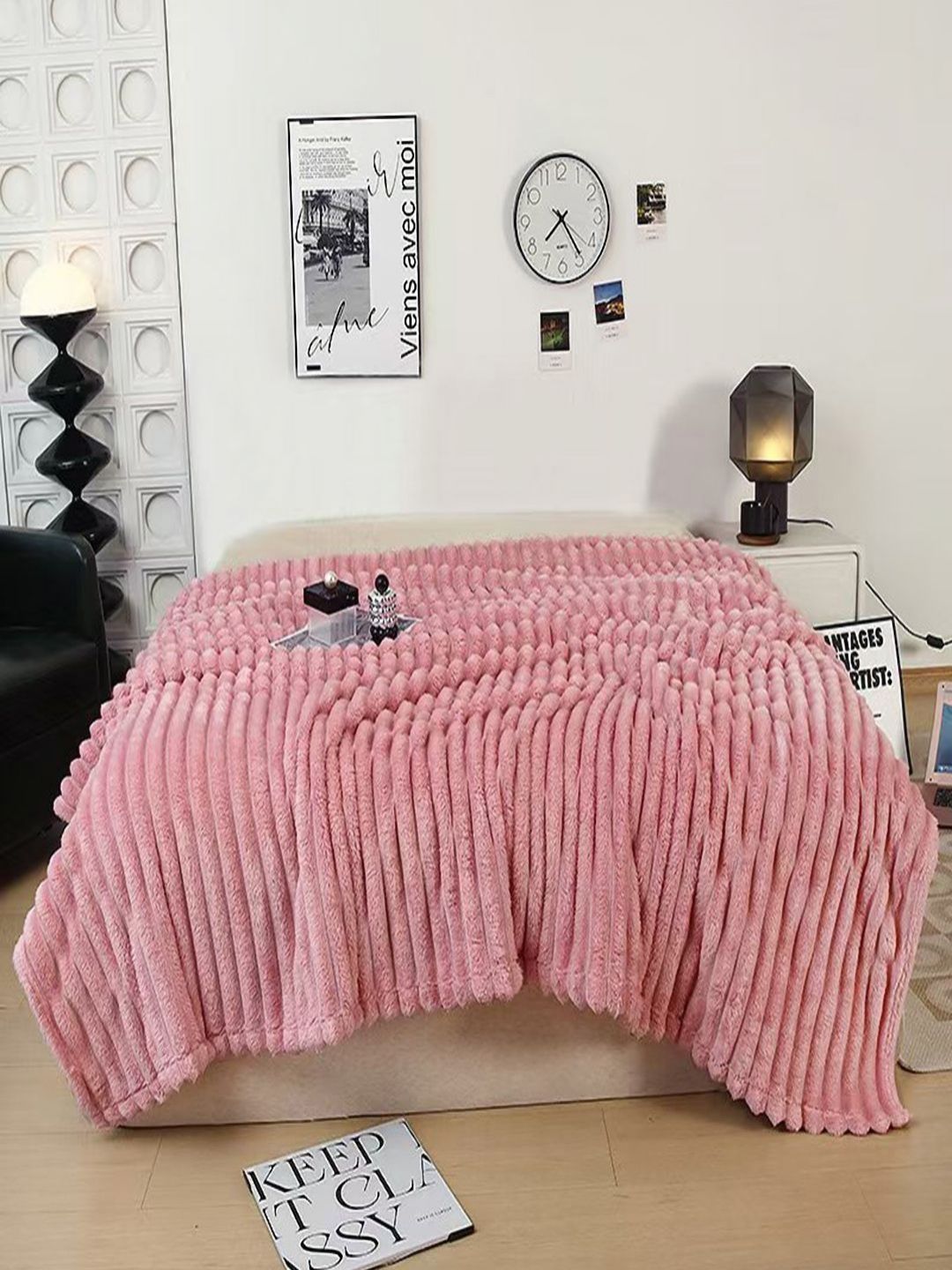 JC HOME Pink & White AC Room 300 GSM Double Bed Blanket