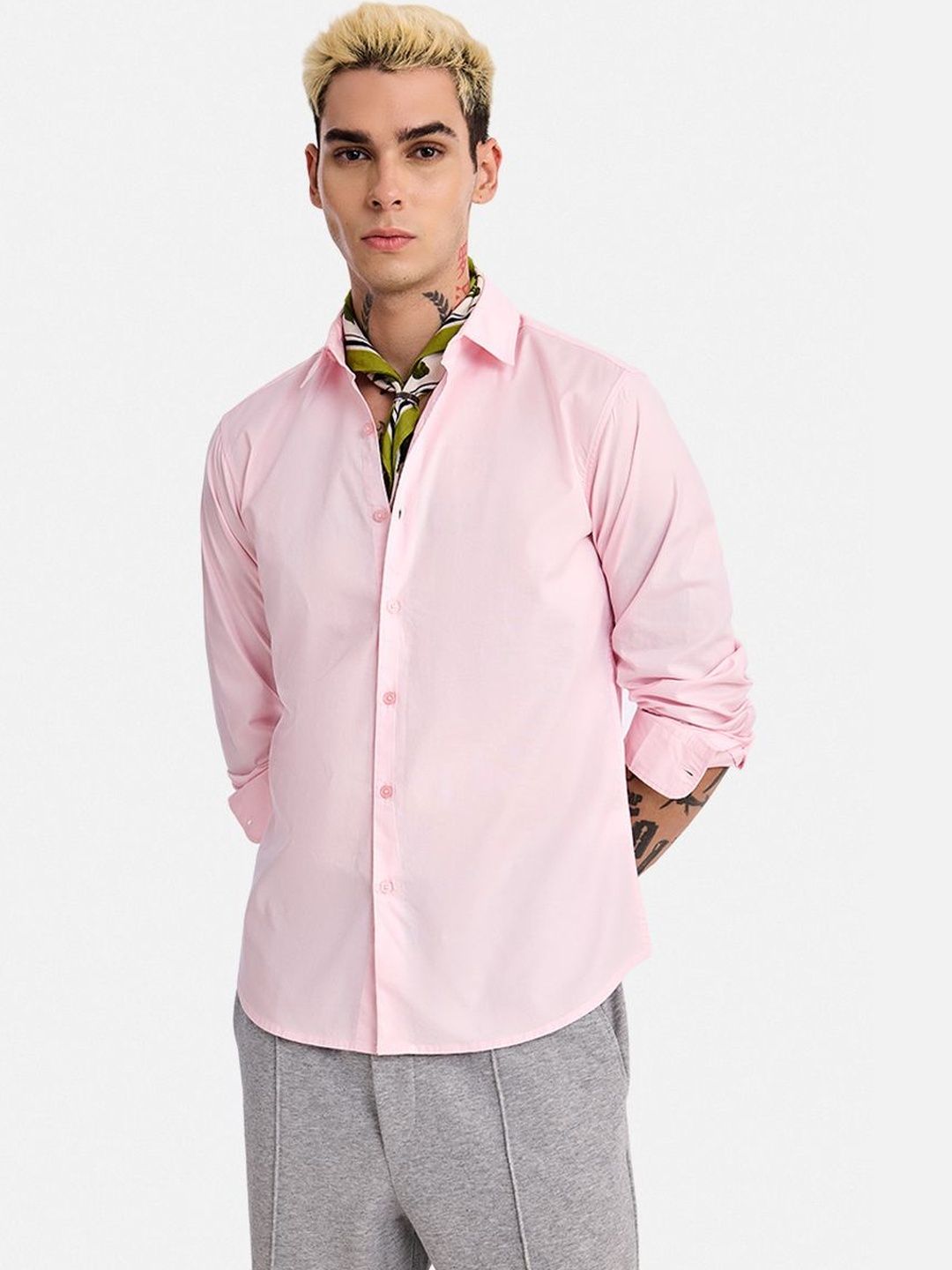 Snitch Men Slim Fit Semiformal Shirt