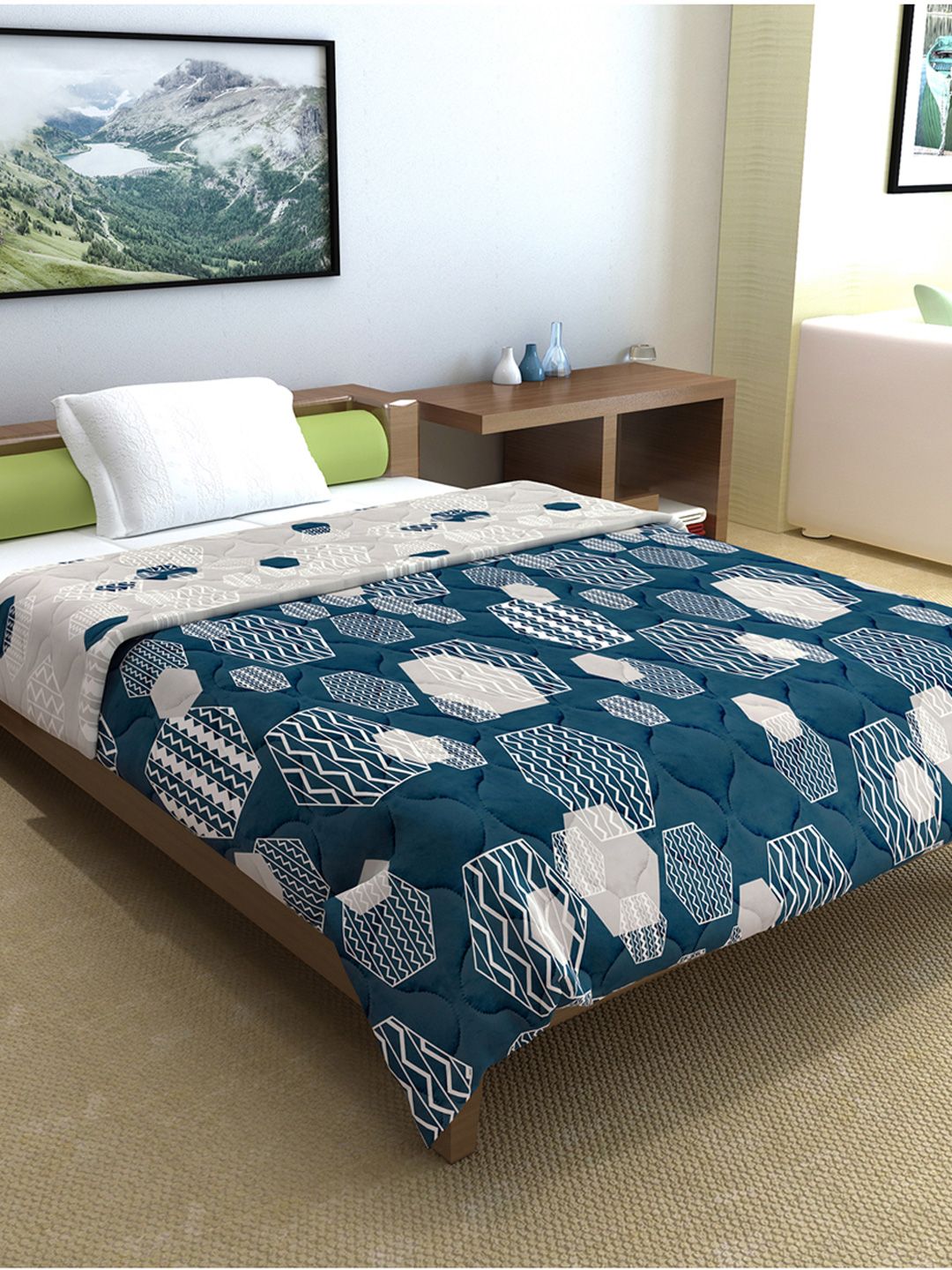 Grey Geometric Microfiber Mild Winter 120 GSM Reversible Single Bed Comforter