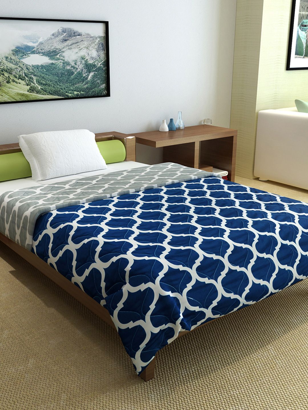 Deep Blue Geometric Microfiber Mild Winter 120 GSM Reversible Single Bed Comforter