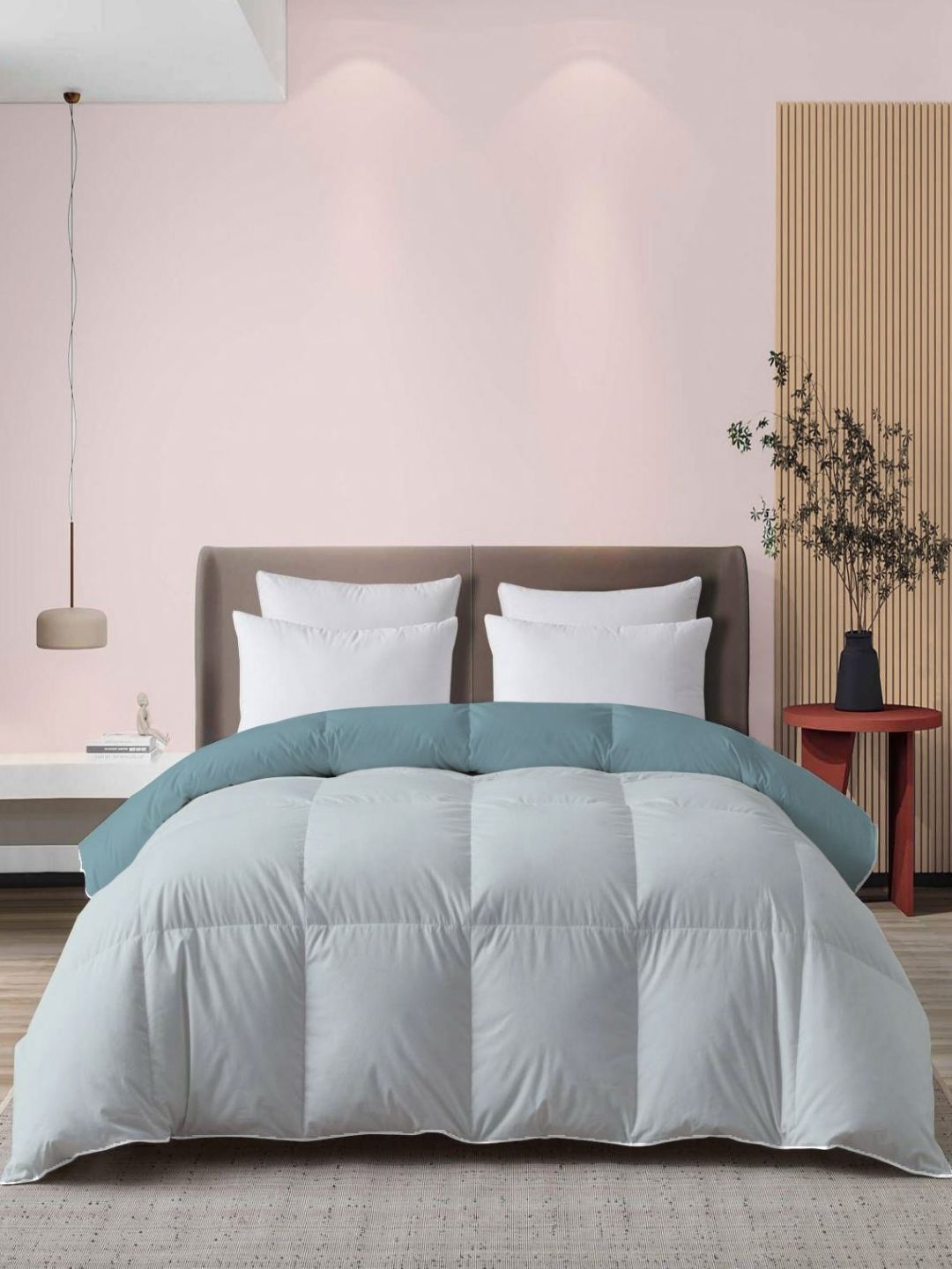 Mulberry Living Blue Microfiber Mild Winter 150 GSM Comforter