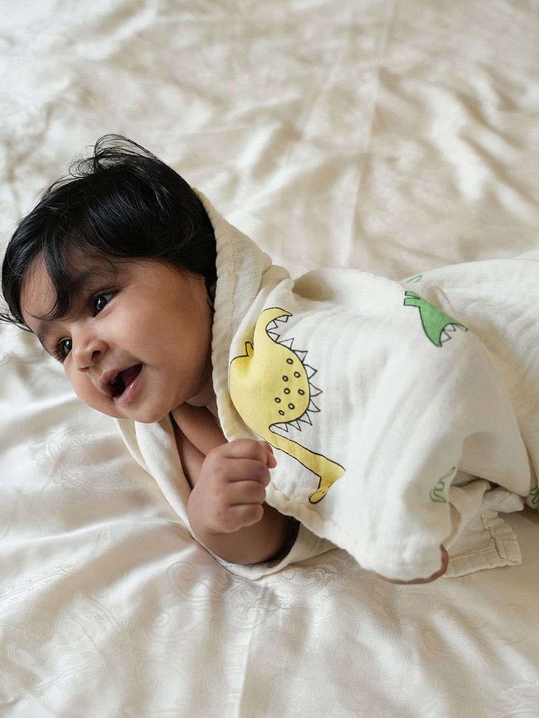 Doctor Towels Cream & Yellow Printed 350GSM Set of 1 Anti-Bacterial Bamboo Baby Swaddle