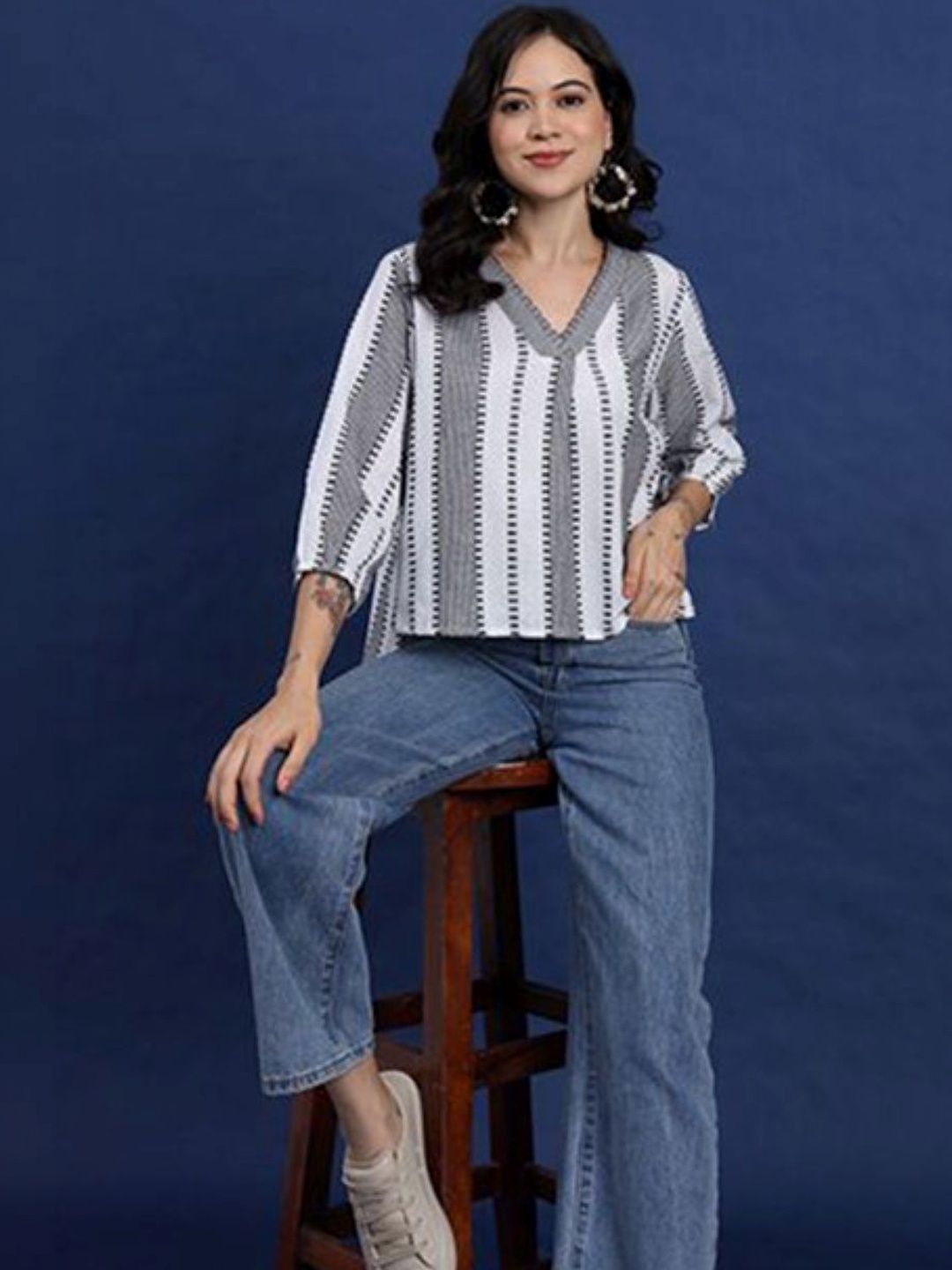 Taavi Women Striped Pure Cotton V-Neck Top