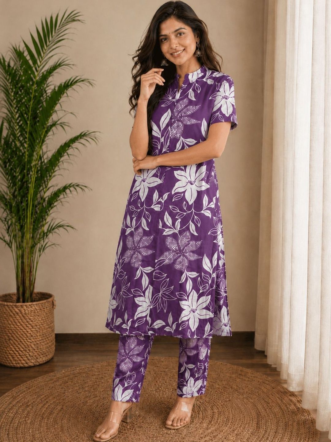 SPIRISA Women Floral Printed Regular Kurta with Trousers