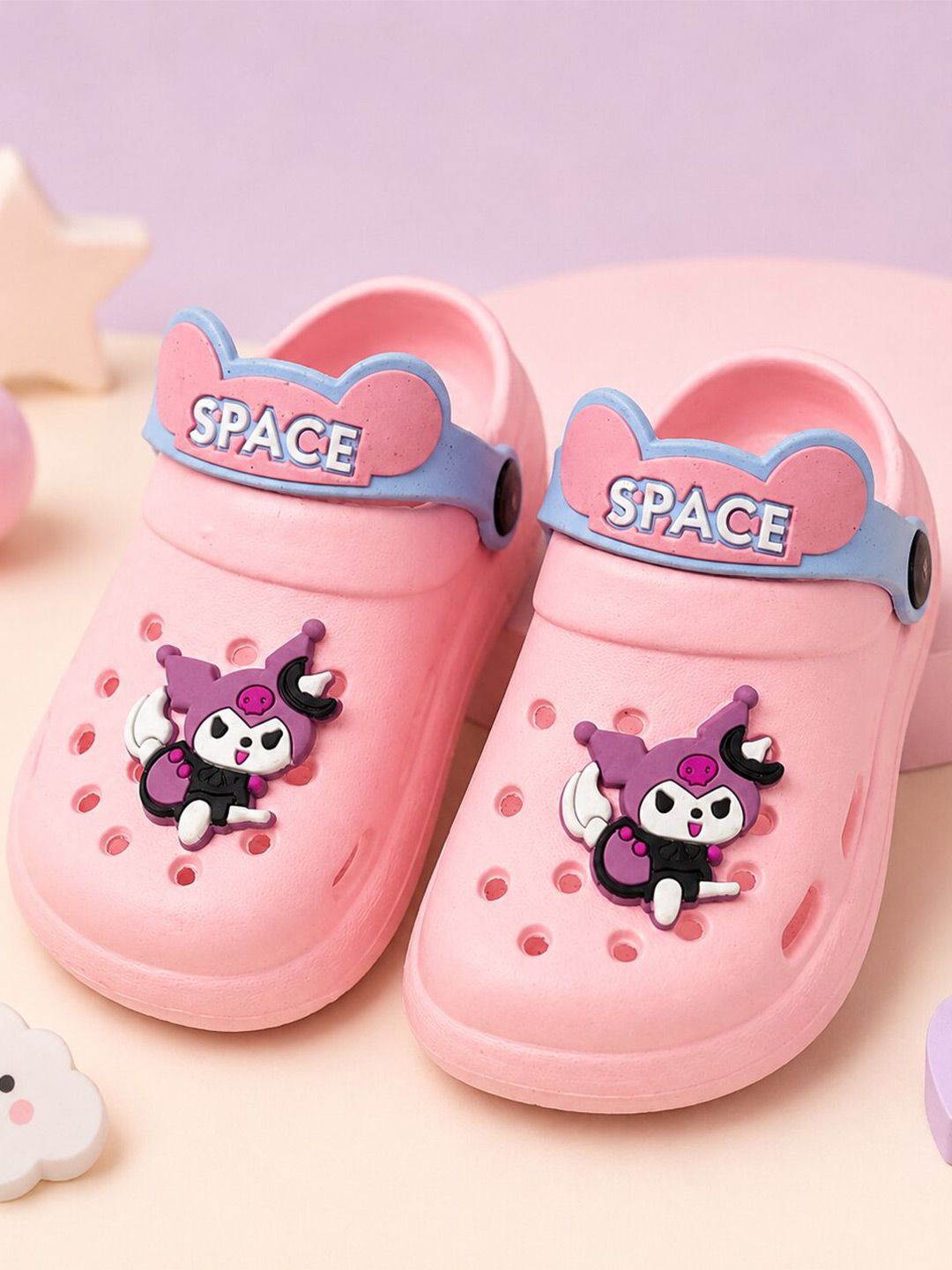 YK Unisex Kids Embellished Clogs