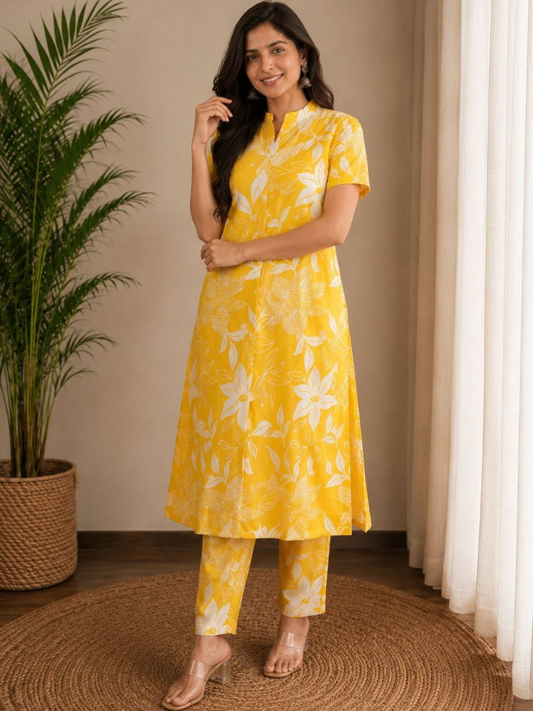 SPIRISA Women Floral Printed Regular Kurta with Trousers