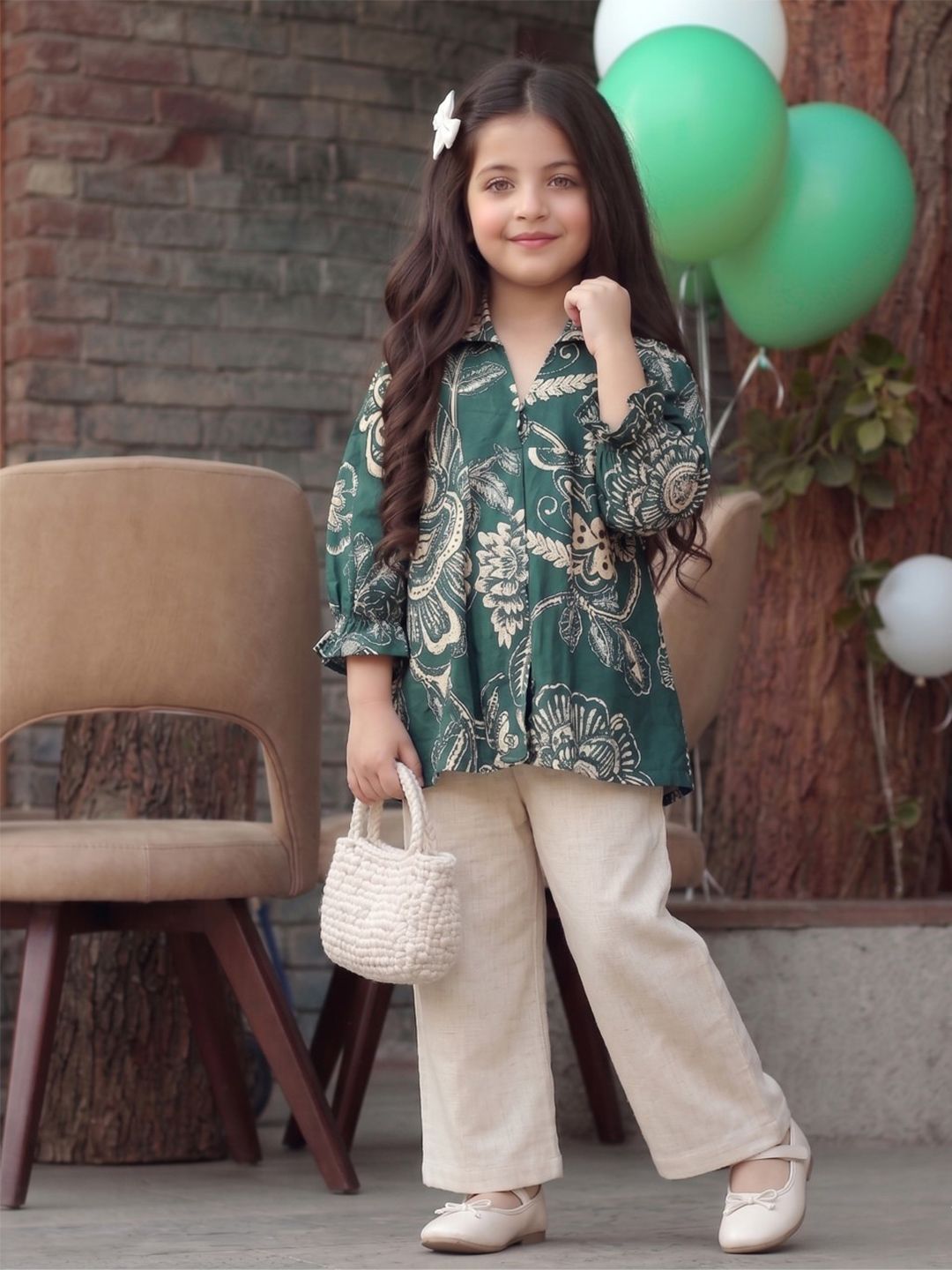 Sangria Girls Floral Printed Regular Pure Cotton Kurta with Palazzos
