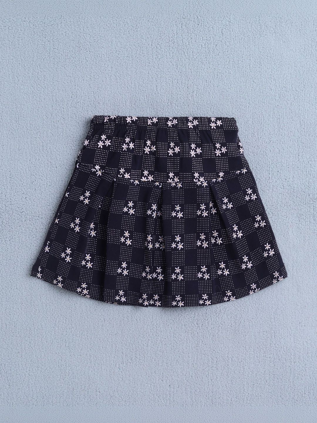 Girls Printed T-shirt with Skirt 6