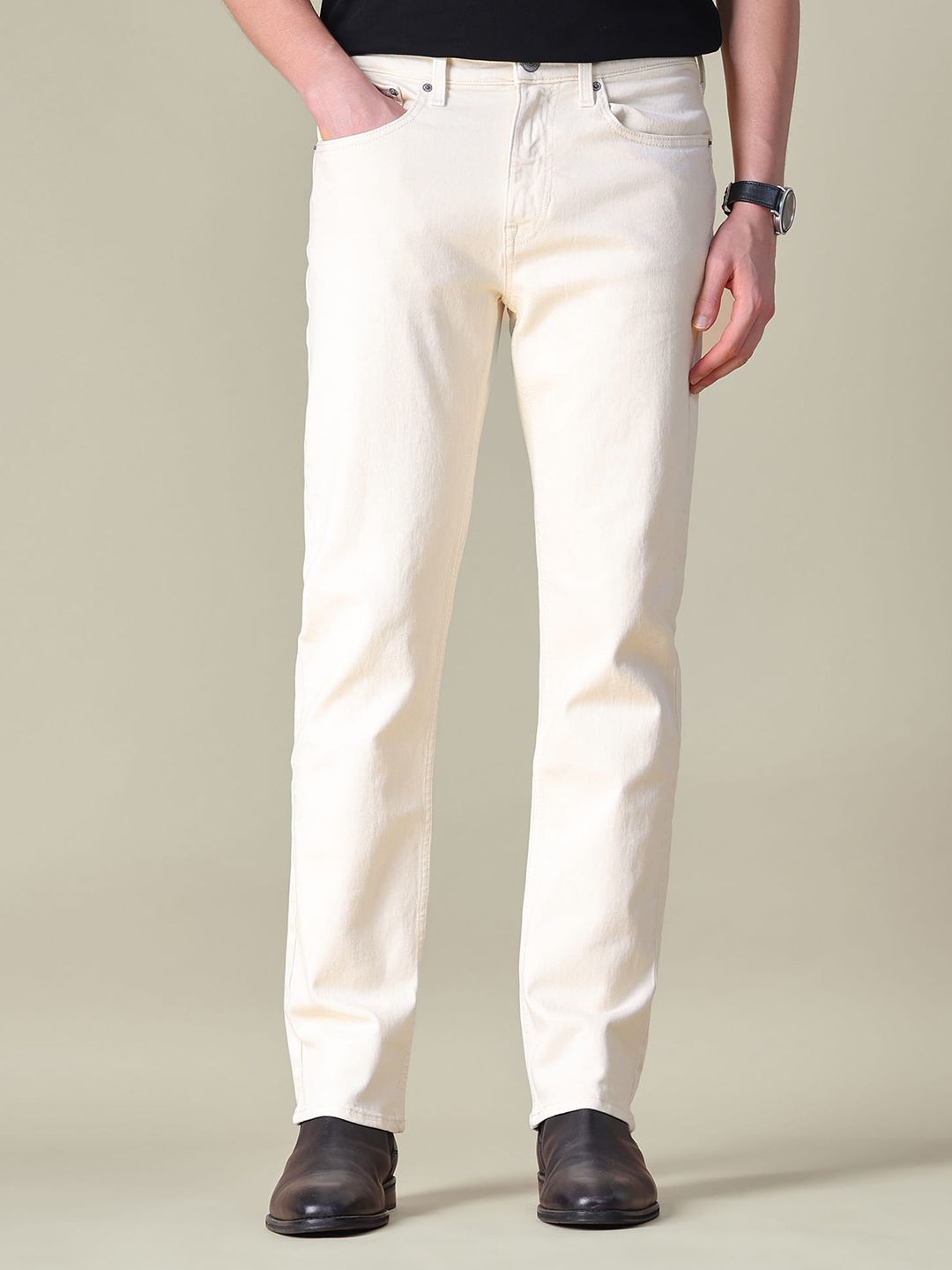 U.S. Polo Assn. Denim Co. Men Straight Fit Mid-Rise Stretchable Jeans