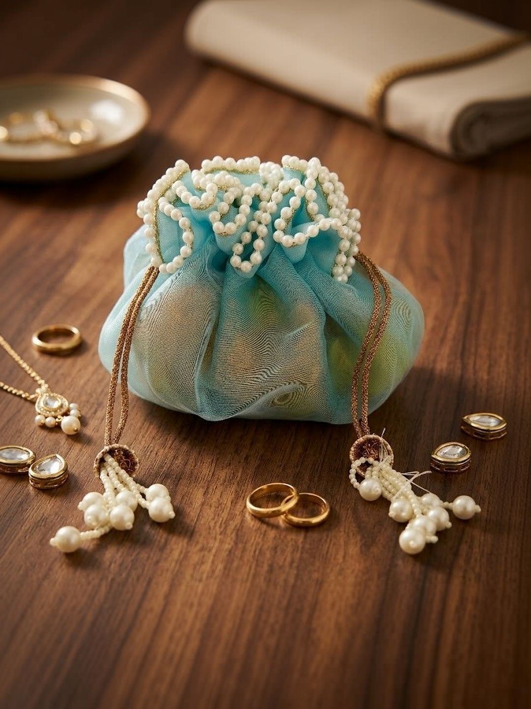 BYRA Potli Clutch