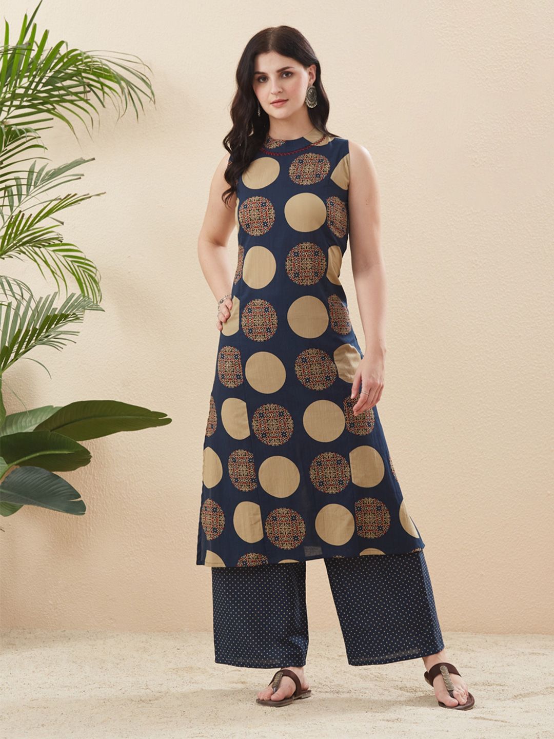 MOKOSH Women Cotton Printed Kurta And Palazzo Set