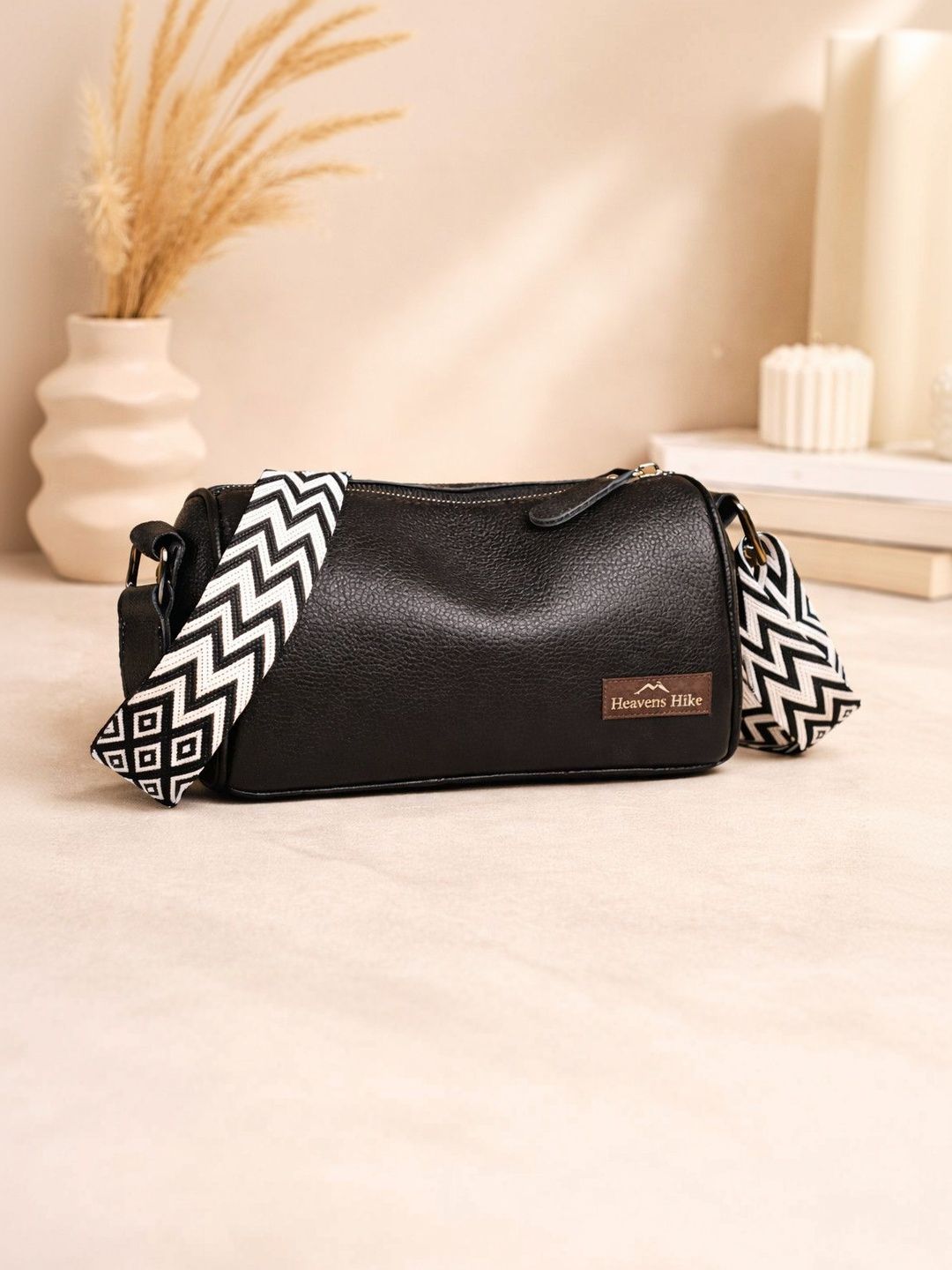 HEAVENSHIKE PU Sling Bag