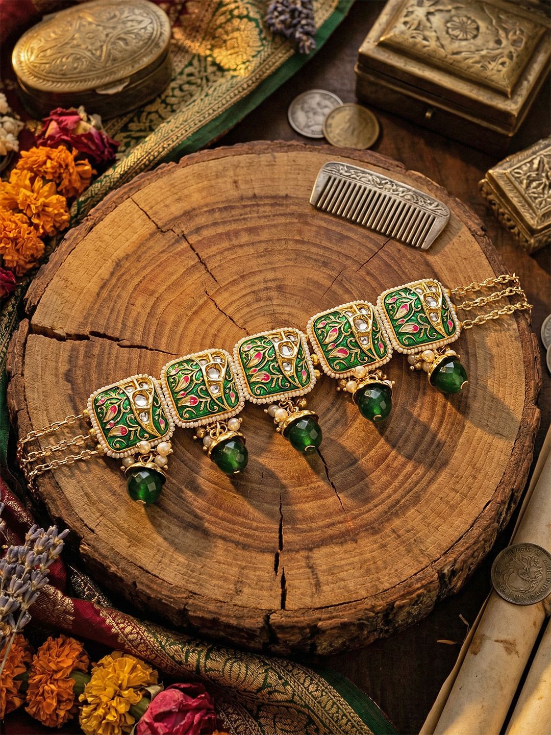 EVERSTYLISH Sanjoya Necklace with Green & Golden Accents, Adorned With Kundan & Pearls