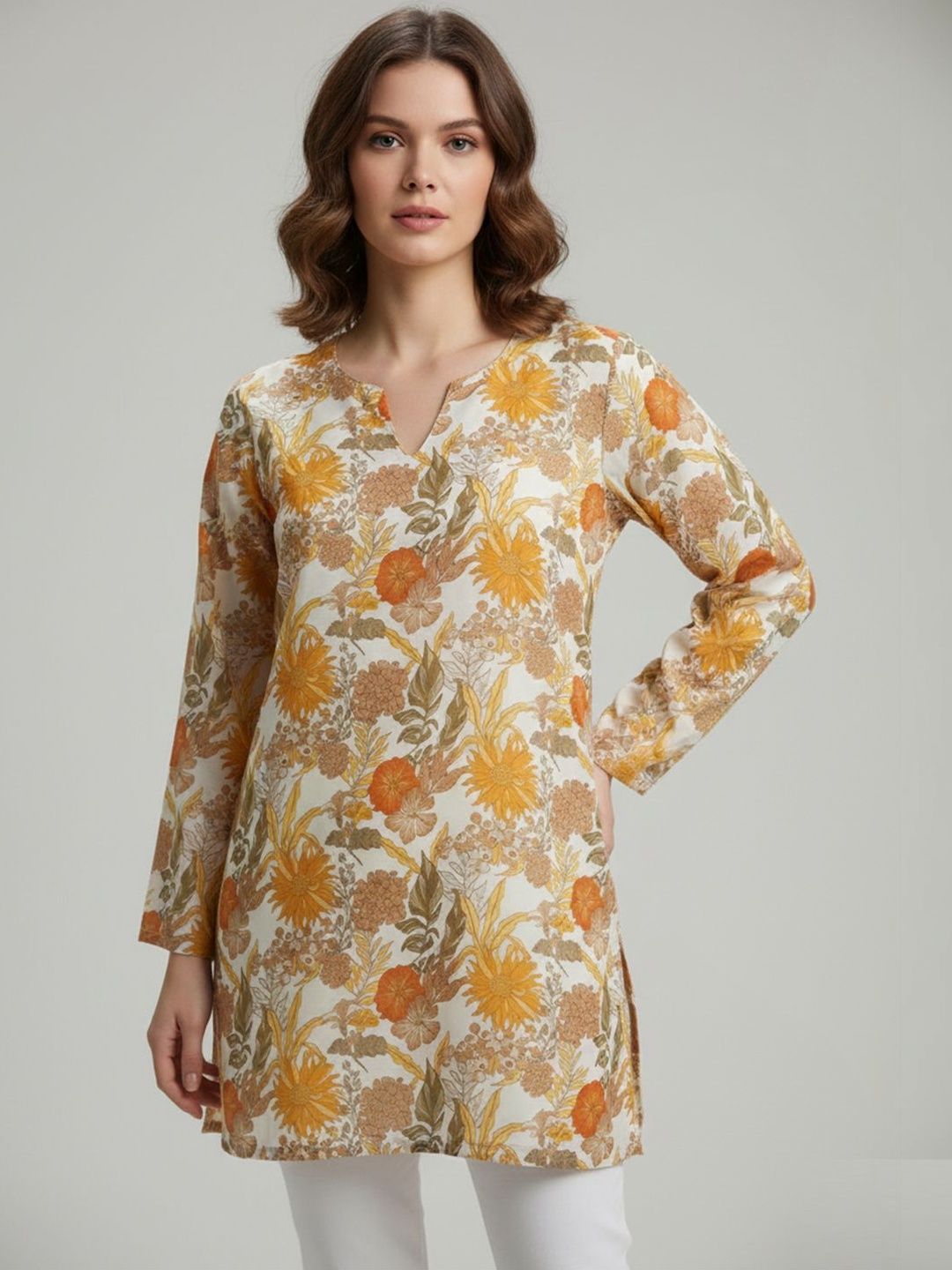 SHINISHA Floral Printed V-Neck Kurti