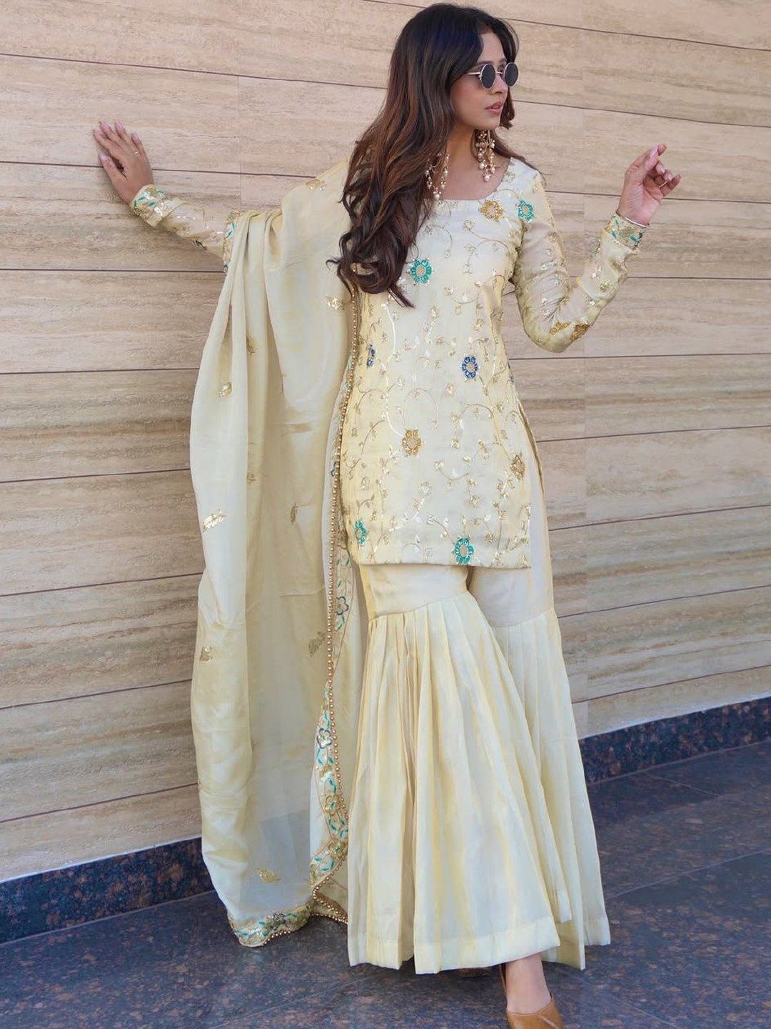 ANGELOUTLETS Women Embroidered Regular Pure Silk Kurti with Sharara & With Dupatta