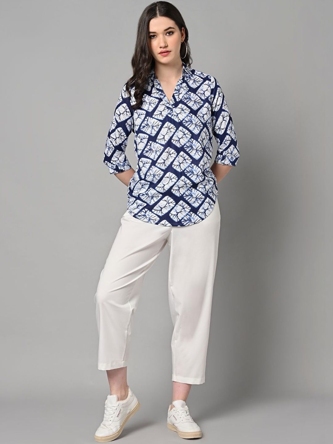 DEIFIC Geometric Print Shirt Style Top