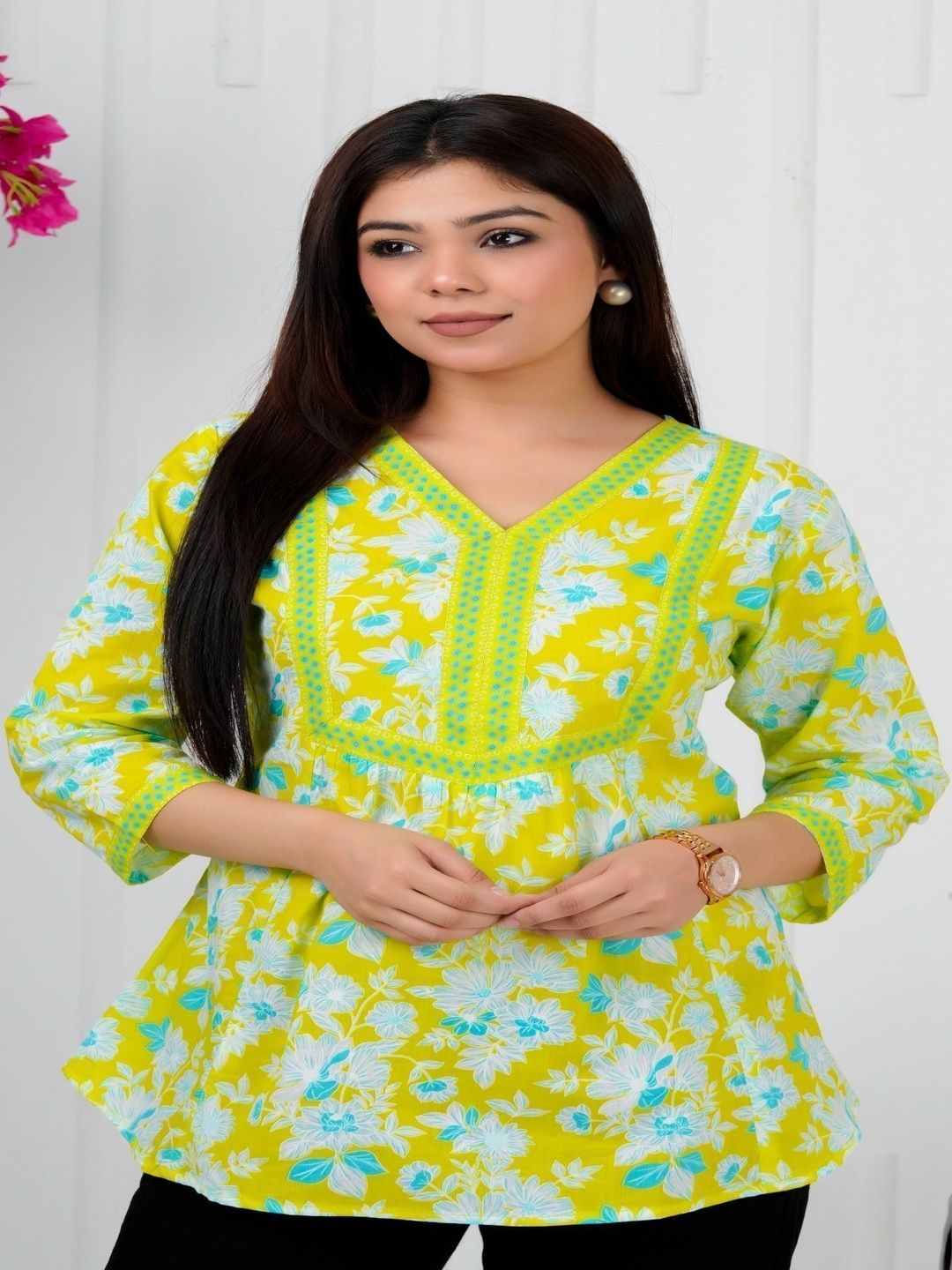 Threadflix Floral Print Cotton Top