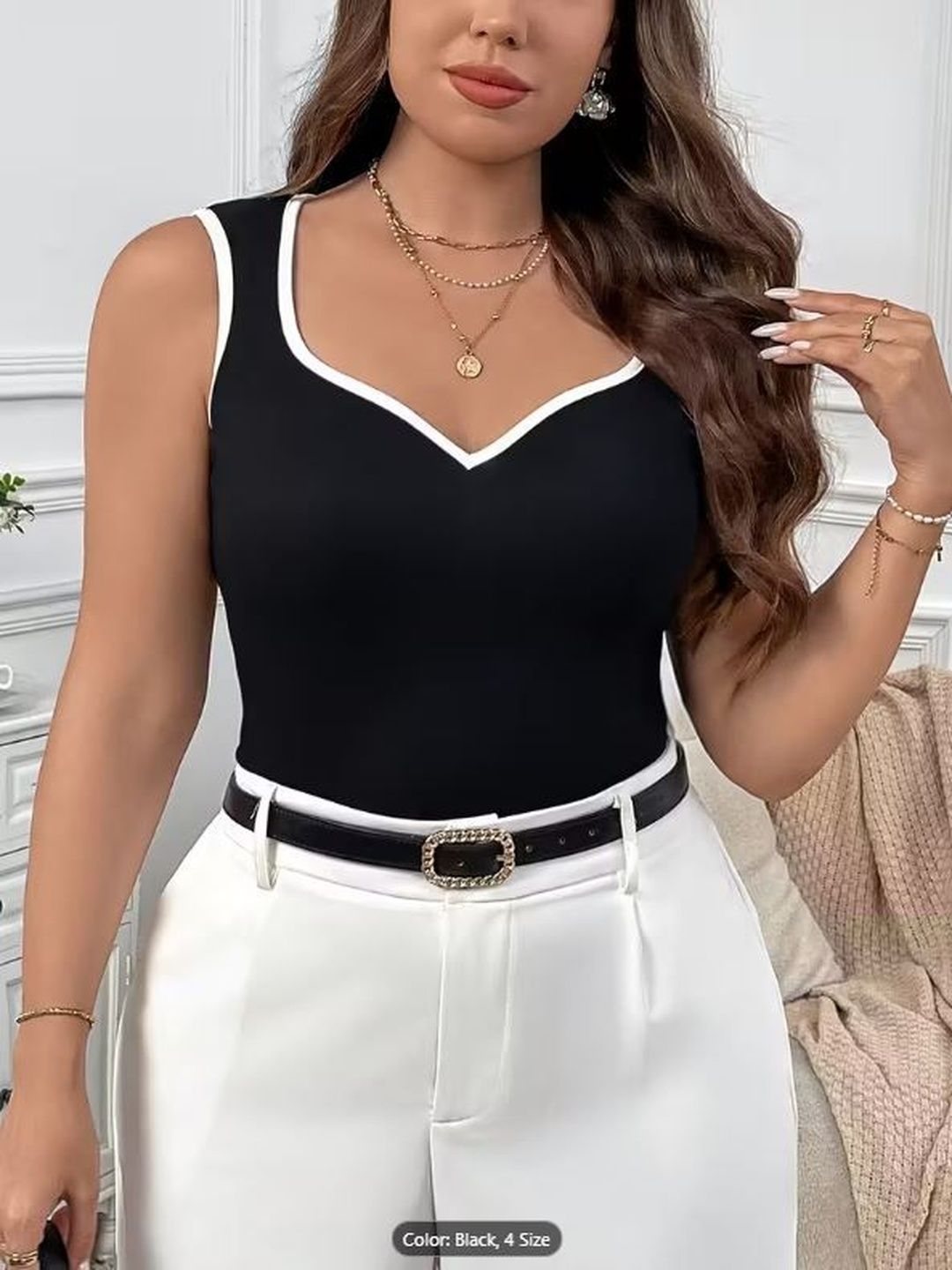 Atlies Sweetheart Neck Cotton Top