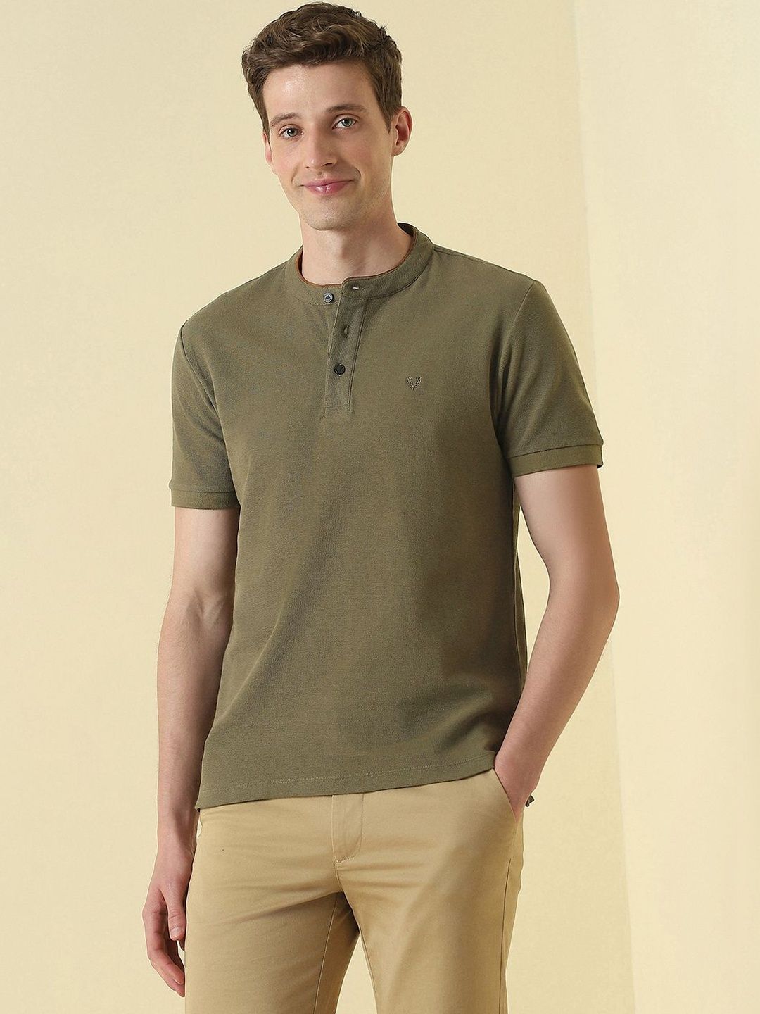 Allen Solly Men Olive Textured Henley Neck Tshirts