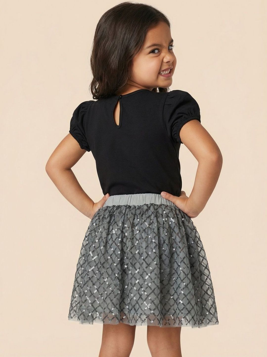 Girls Printed T-shirt with Skirt 2