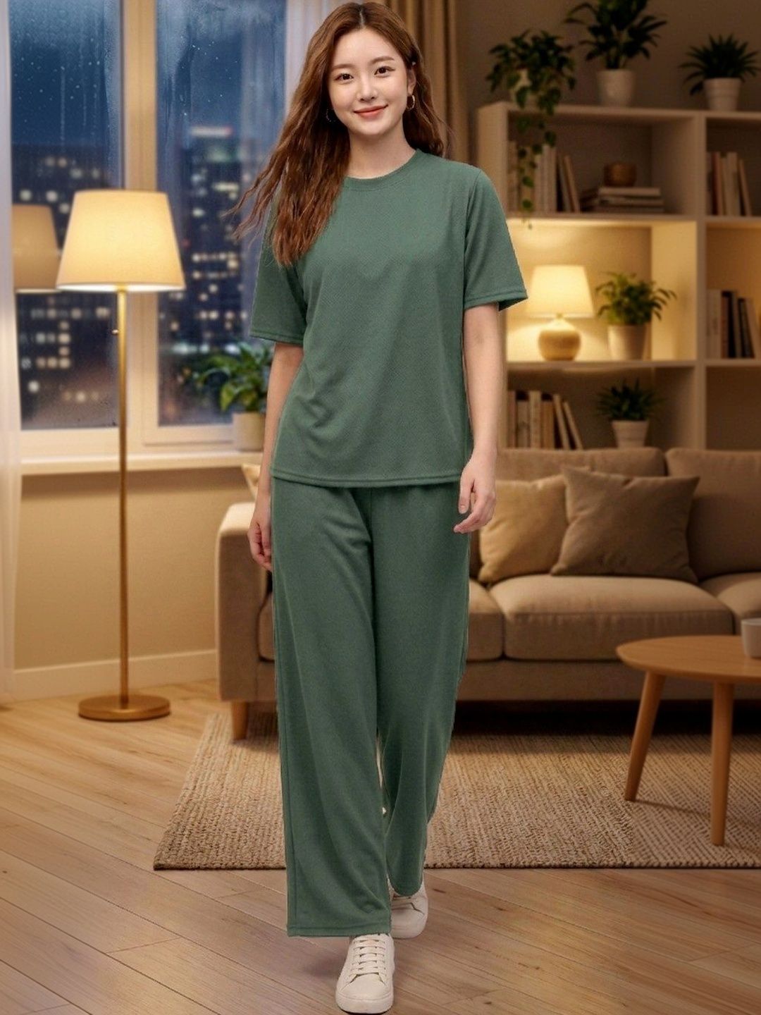 Keenuu Round Neck Short Sleeves T-shirt With Trouser