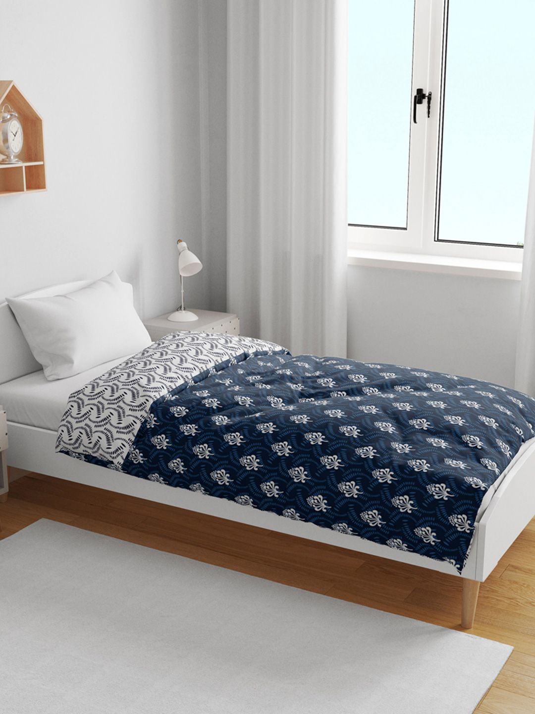 Divine Casa Navy Blue & White Floral Microfiber AC Room 120 GSM Single Kids Dohar Blanket
